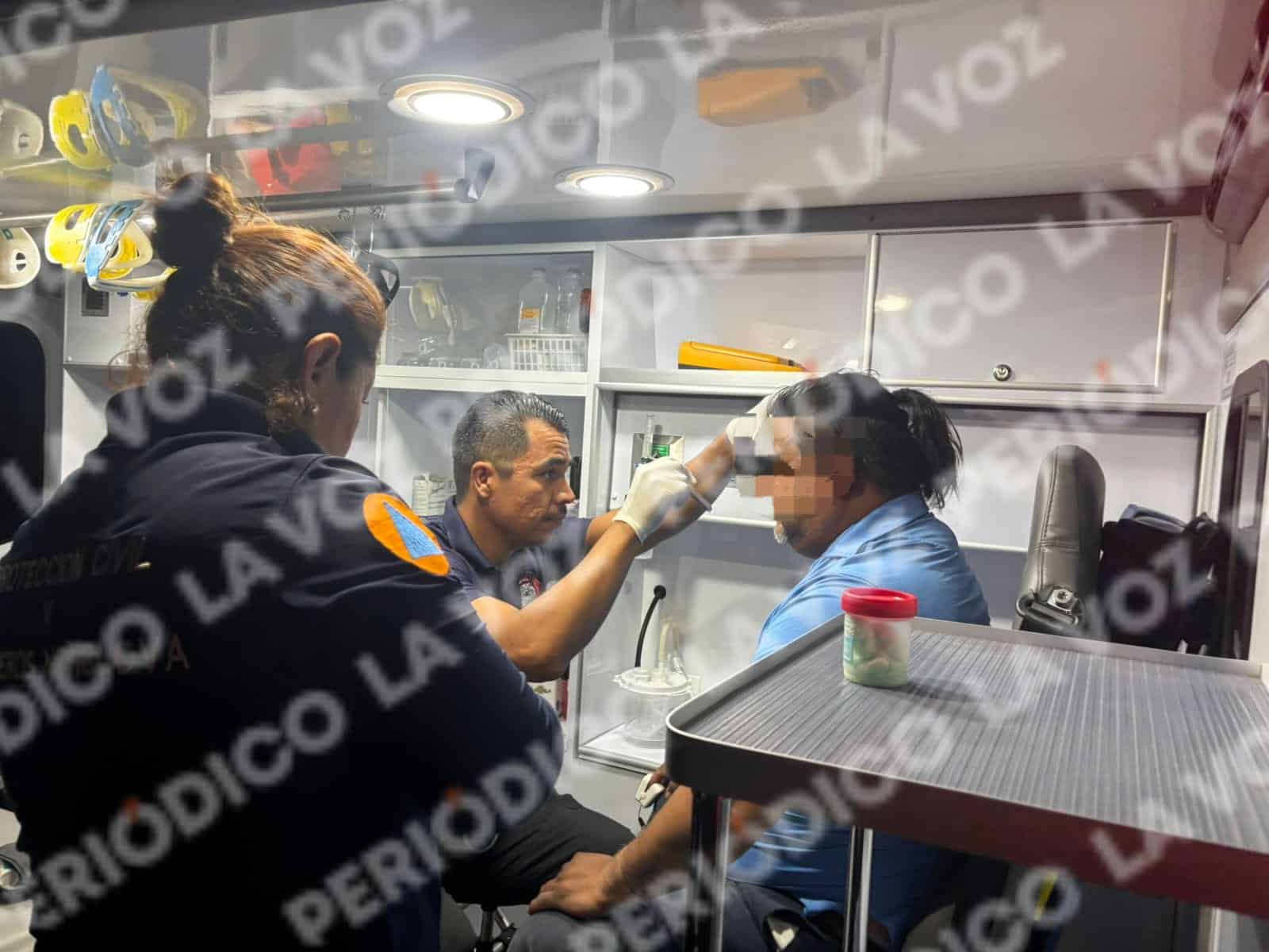 Le da botellazo a su t&iacute;o tras discusi&oacute;n