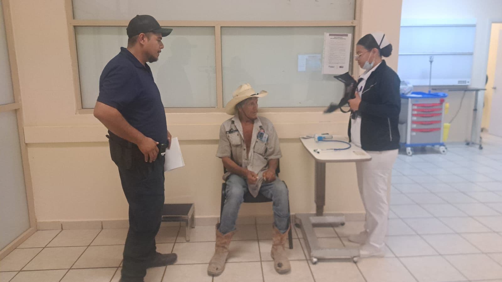 Brindan apoyo médico a Reynol N. en rancho de Múzquiz