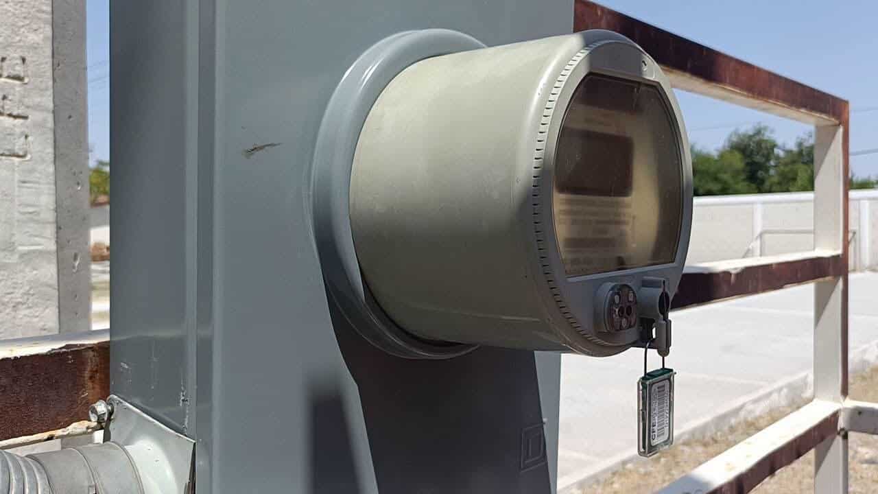 Escuelas de Coahuila recibir&aacute;n apoyo para fallas el&eacute;ctricas