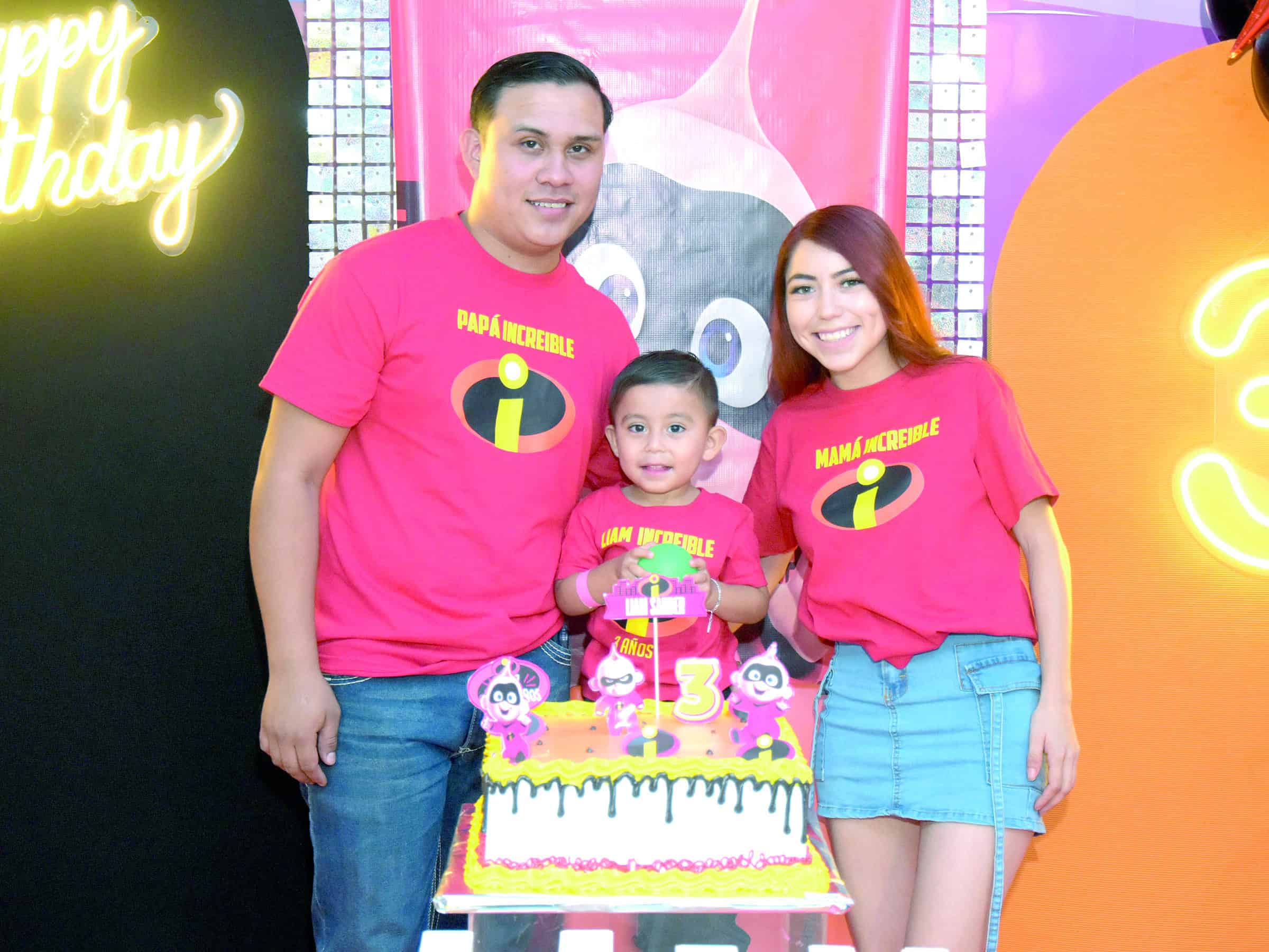 Liam Sander festeja su tercer cumplea&ntilde;os rodeado de seres queridos