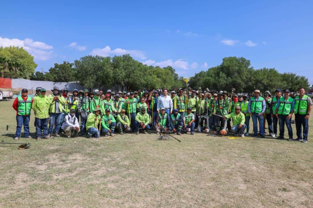 Javier D&iacute;az Gonz&aacute;lez supervisa trabajos de embellecimiento en Saltillo