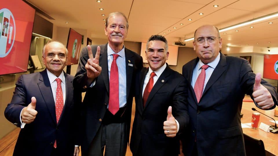 Vicente Fox y PRI buscan alianzas: diálogo en la sede nacional Vicente Fox y PRI buscan alianzas: diálogo en la sede nacional