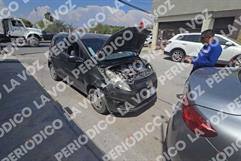 Hombre causa accidente en colonia Ciudad Deportiva de Monclova