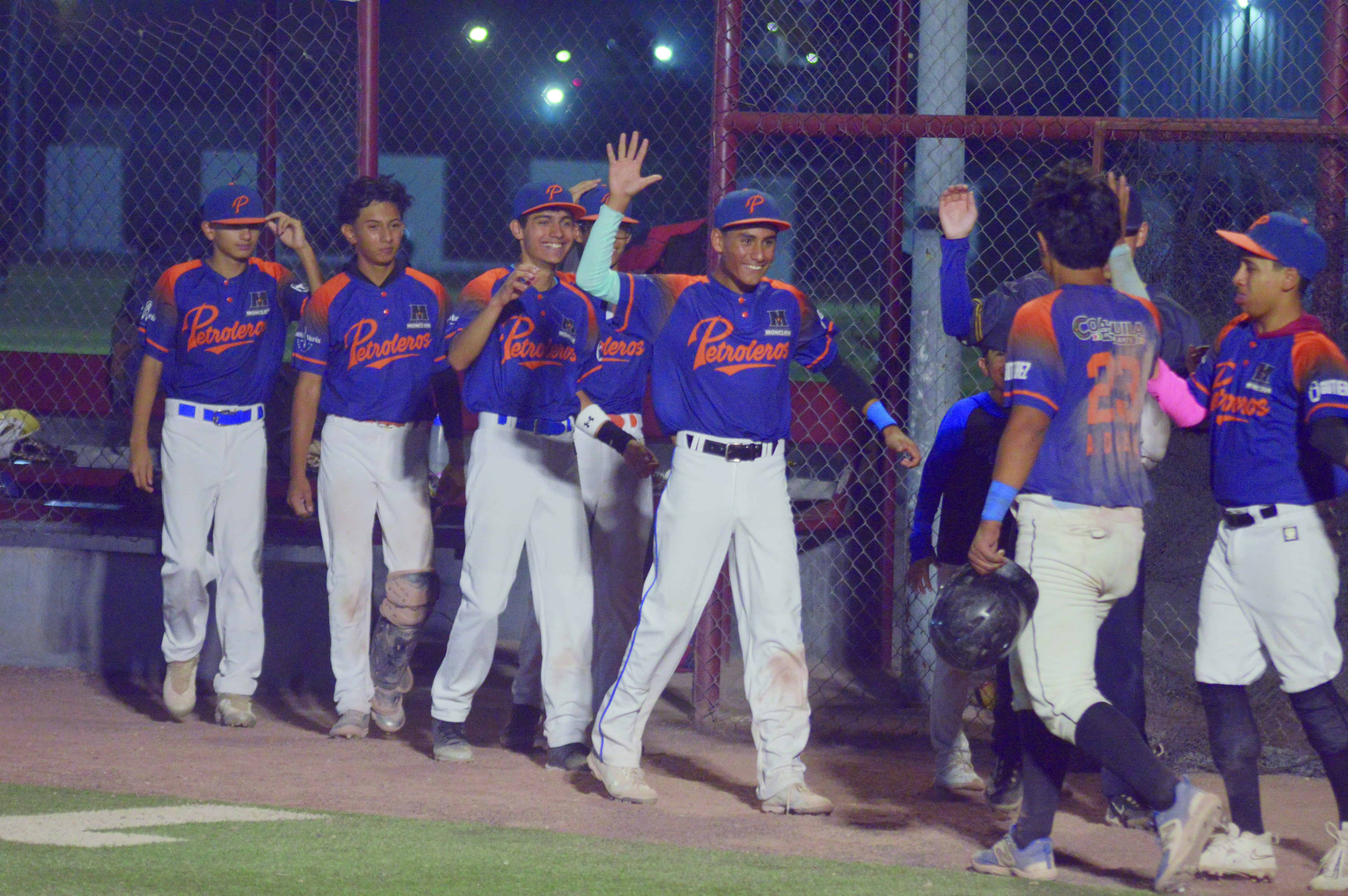 Petroleros B vence a Petroleros A en la final de b&eacute;isbol: Monclova