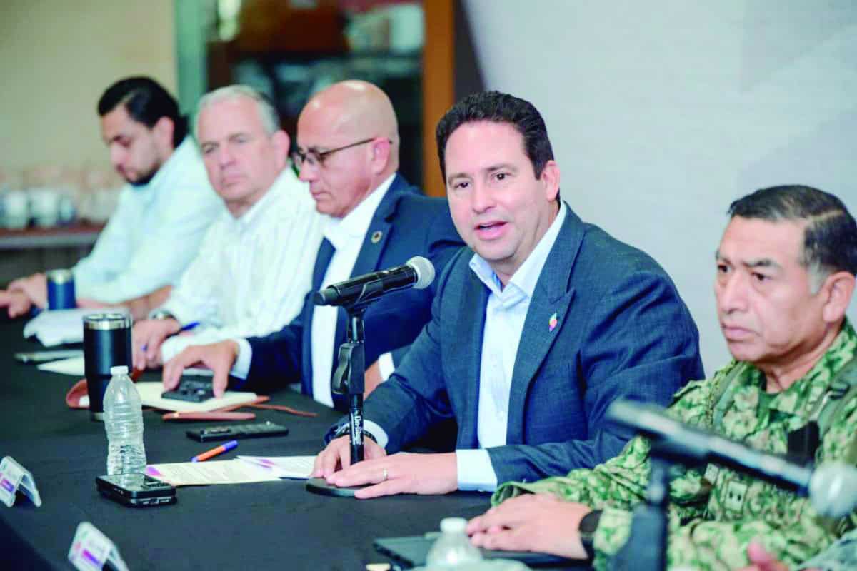 Javier Díaz González refuerza la seguridad en Saltillo: avances y estrategias Javier Díaz González refuerza la seguridad en Saltillo: avances y estrategias