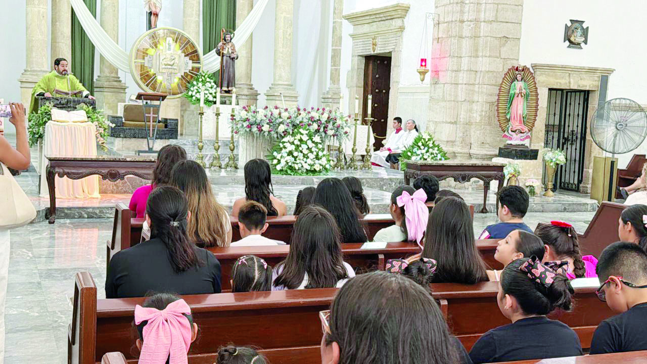 Tras muerte de ni&ntilde;o, Iglesia cuestiona a padres
