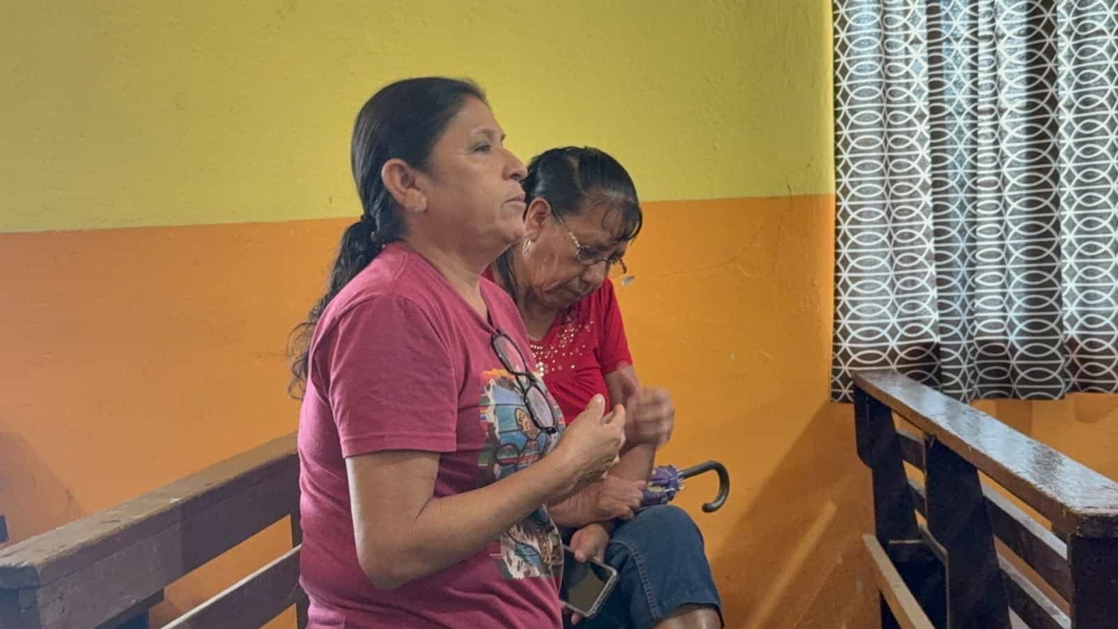 Amas de casa en Santa Mar&iacute;a Apoyan proyecto del alcalde