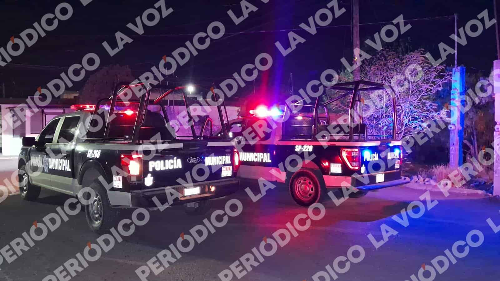 Polic&iacute;a Municipal responde a reporte de hombre con arma blanca en Monclova