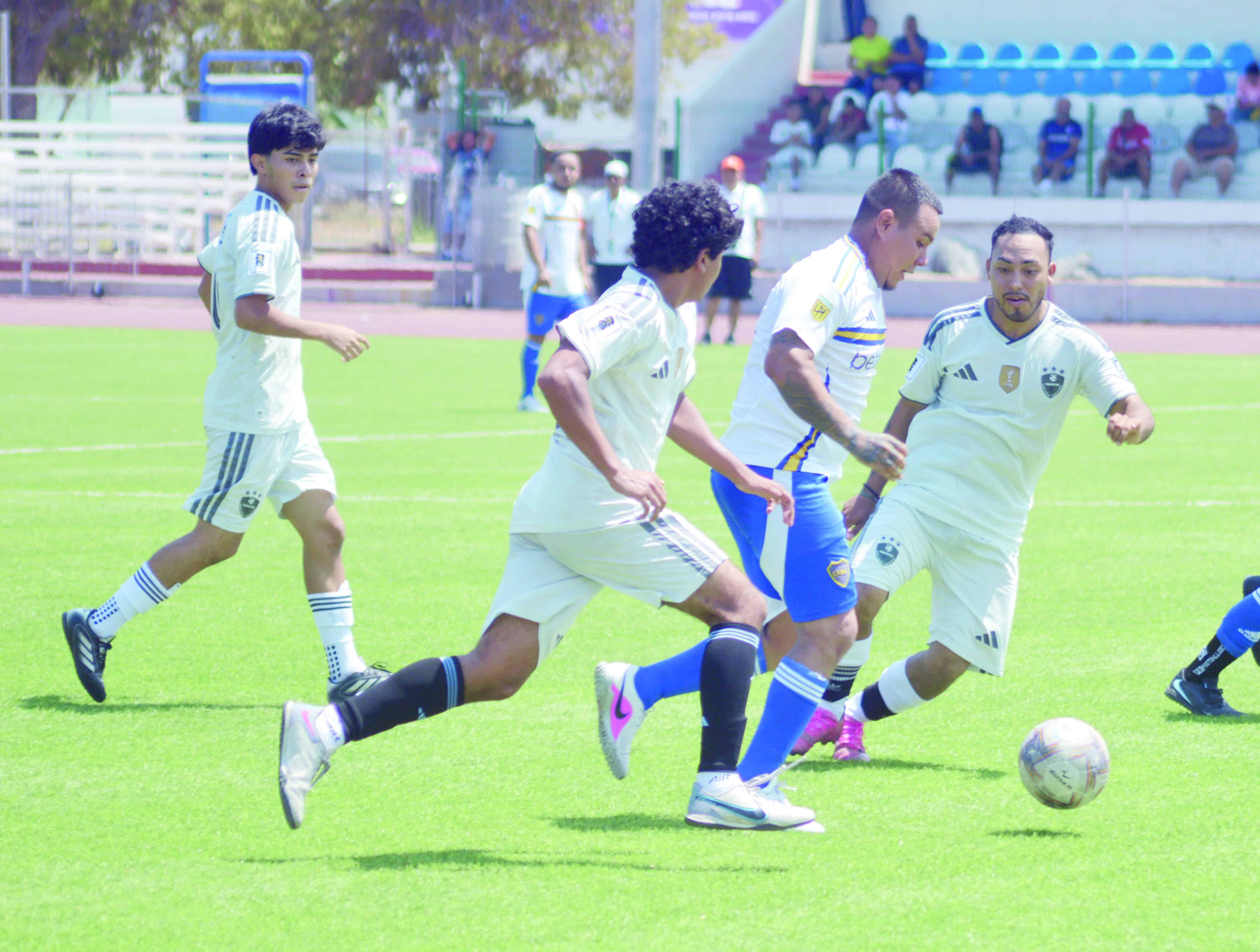 Juventus Monclova golea 4-0 a Club Deportivo Miravalle en la Liga Municipal