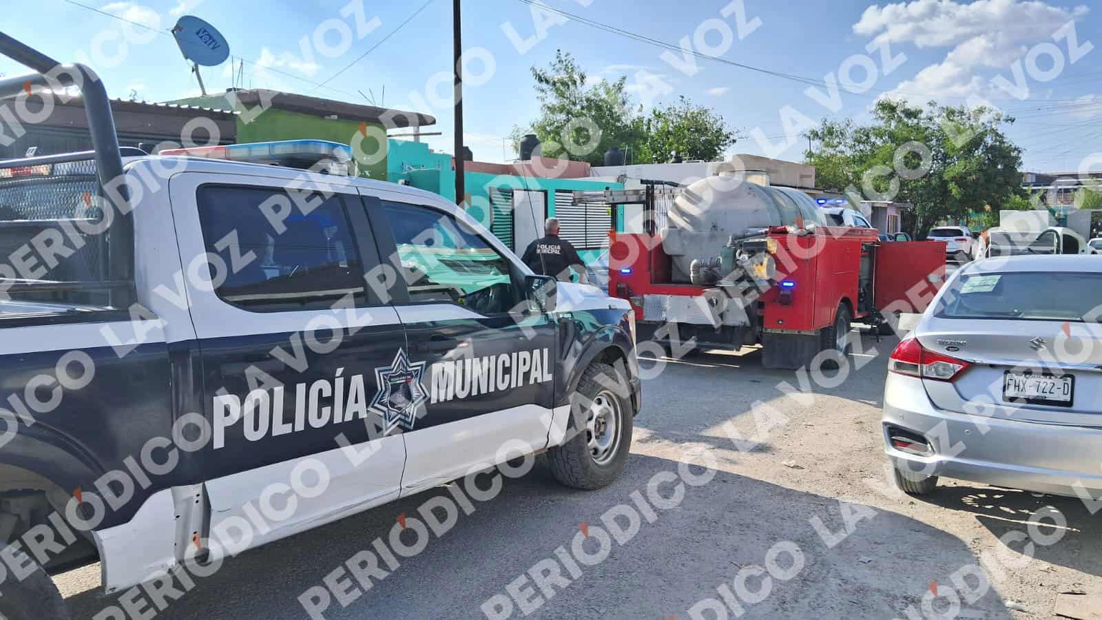 Bomberos Monclova controlan fuga de gas en colonia Calder&oacute;n