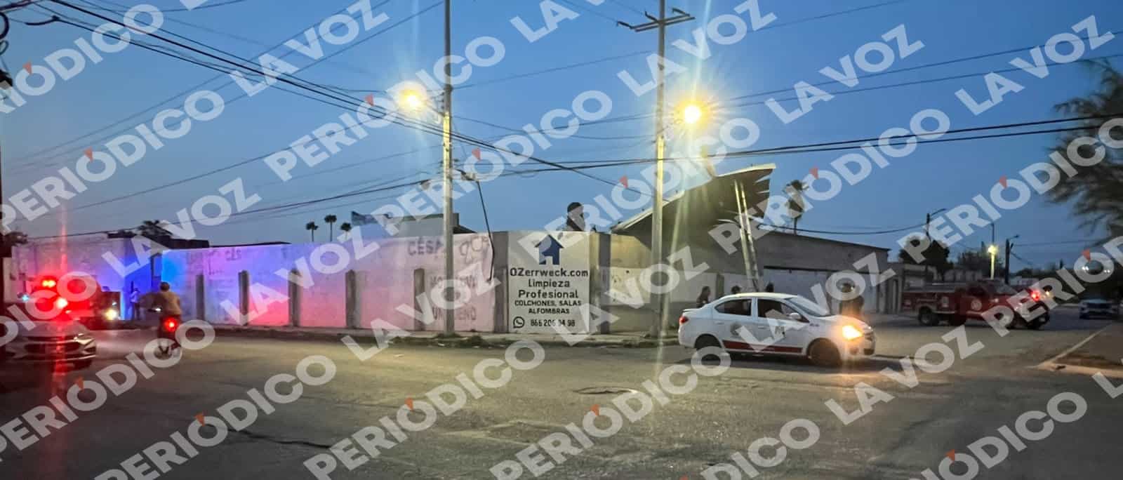 Fuerte viento causa desprendimiento de techado en Monclova