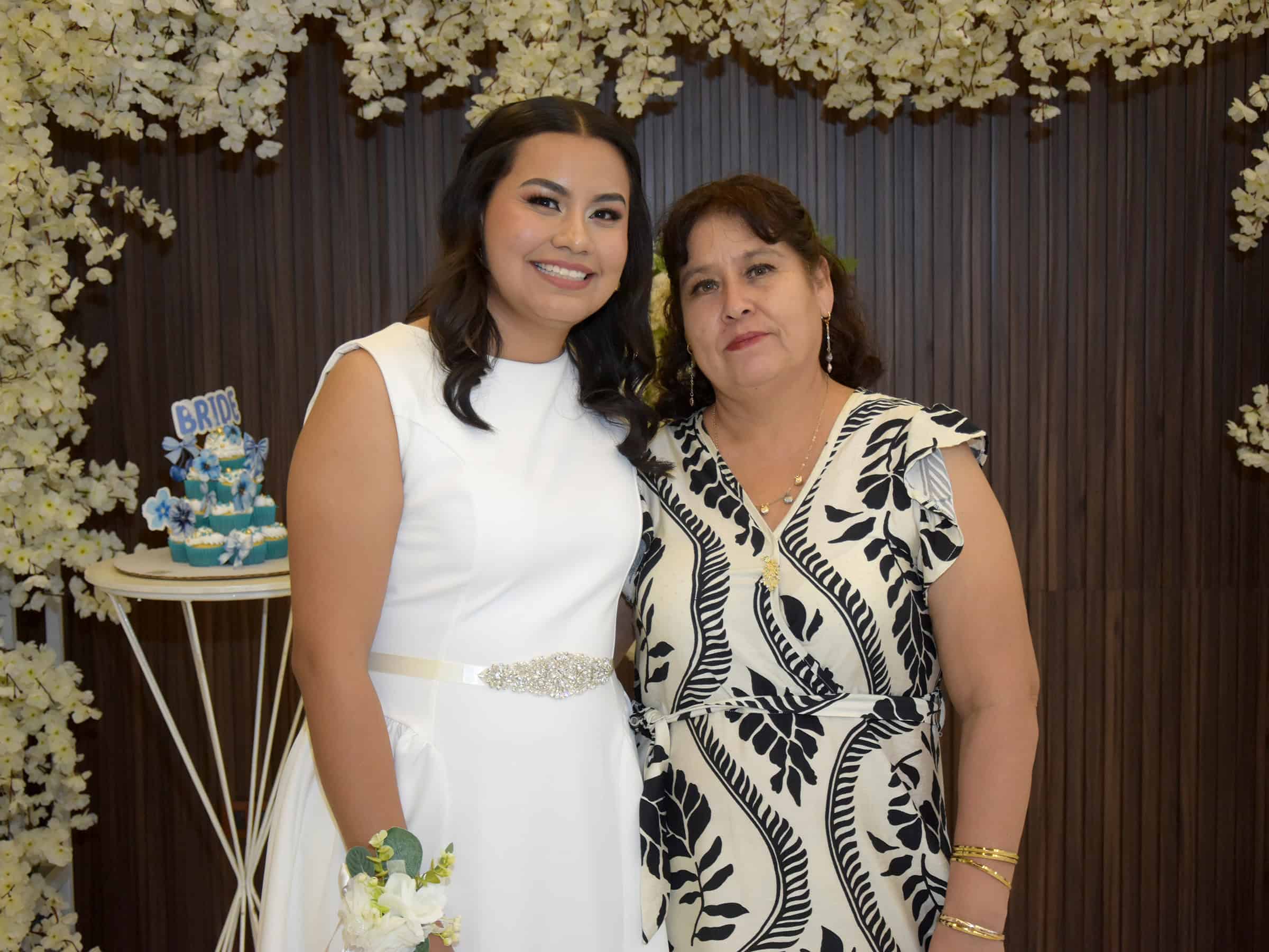 Emotiva despedida de soltera para Littzy S&aacute;nchez antes de su boda