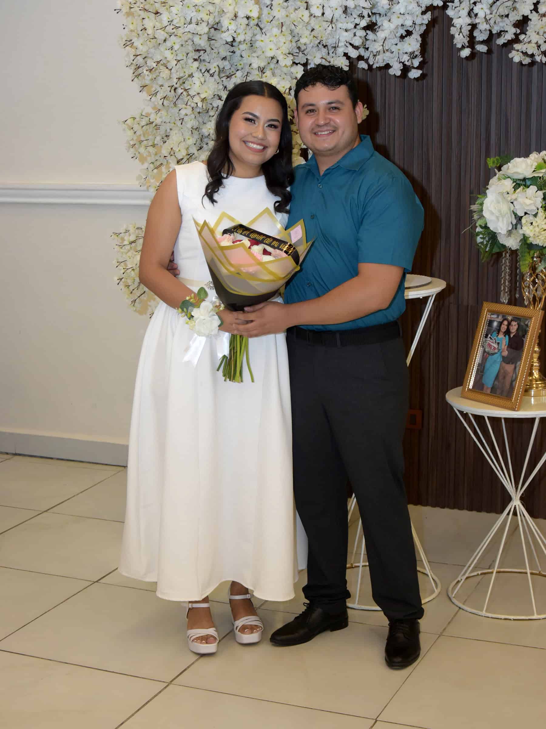 Emotiva despedida de soltera para Littzy S&aacute;nchez antes de su boda
