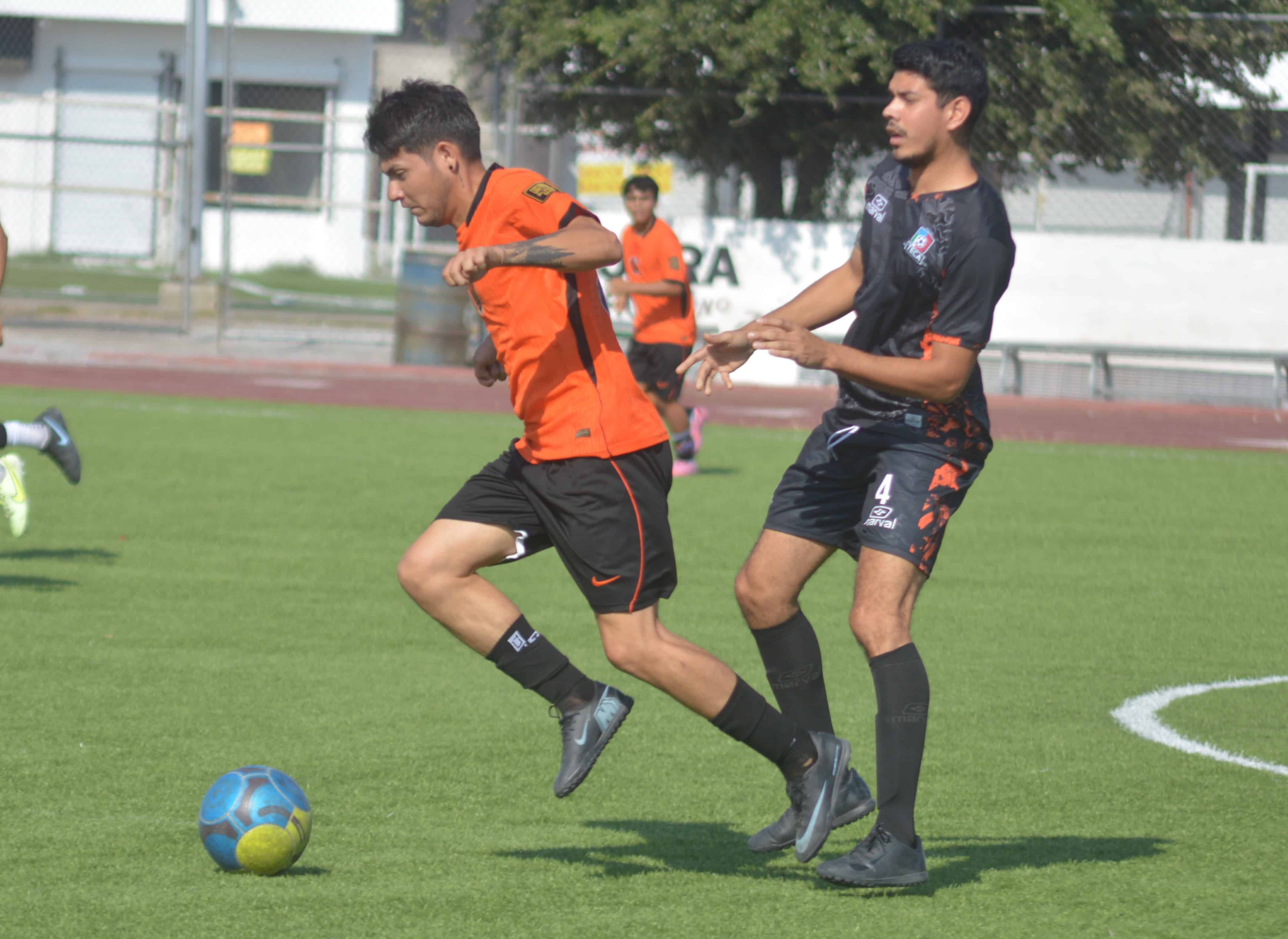 Notar&iacute;a Maldonado se impone 2-0 a Traila Azteca en la Liga Municipal