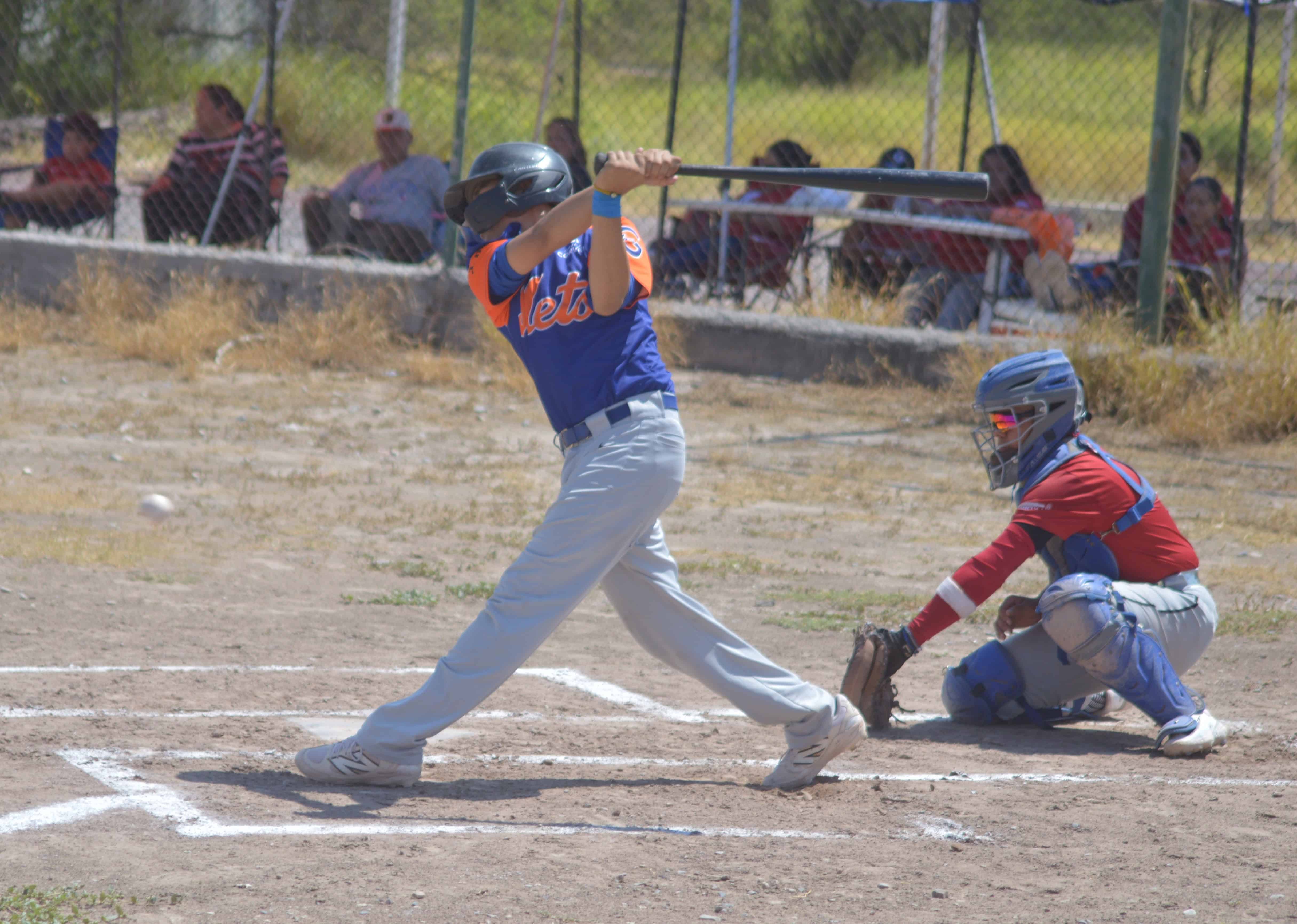 Mets y &Aacute;ngeles dividen victorias en la Liga de B&eacute;isbol: Monclova