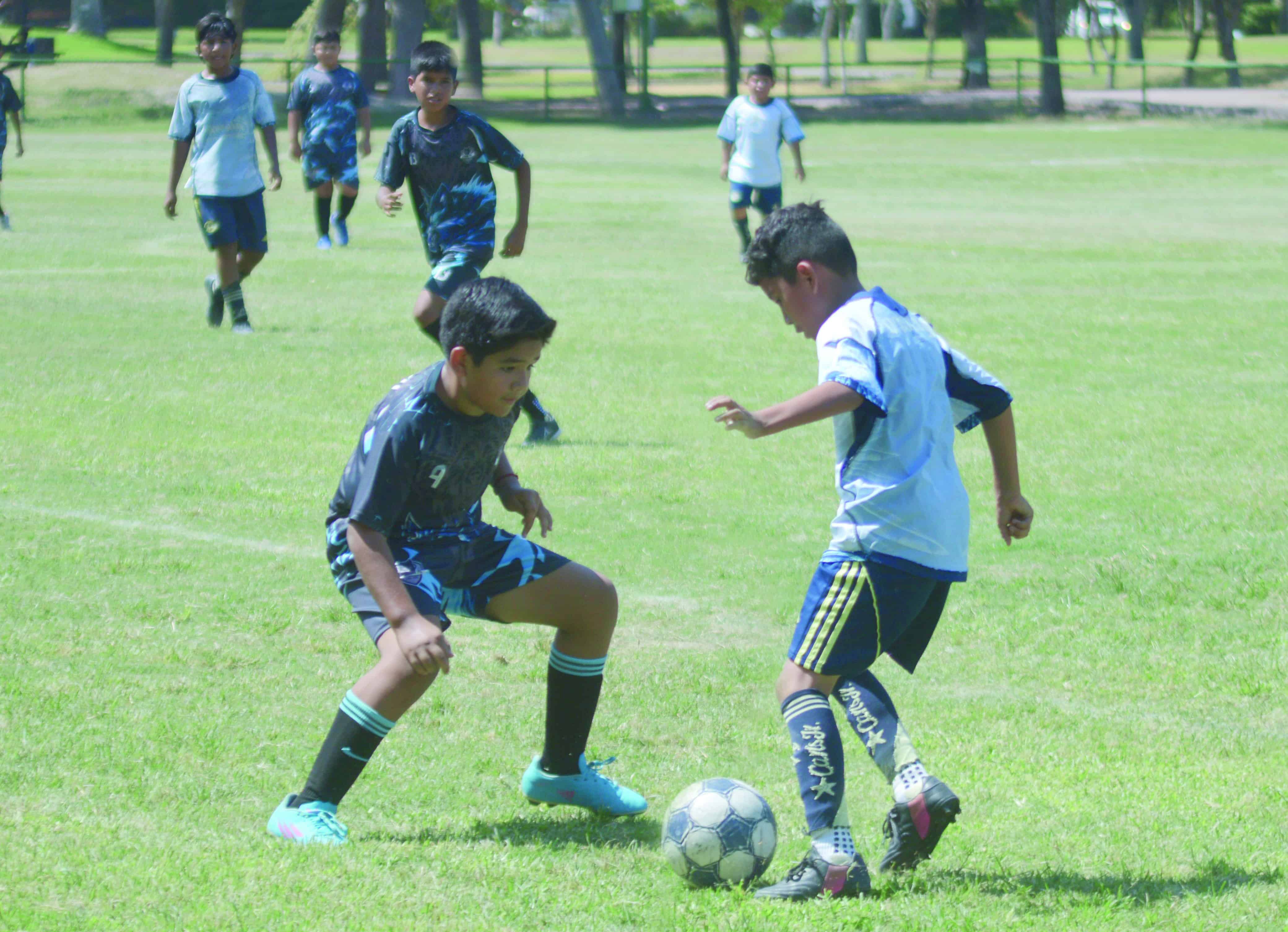 Lobos Monclova inicia la Copa Xochipilli con goleada 7-1