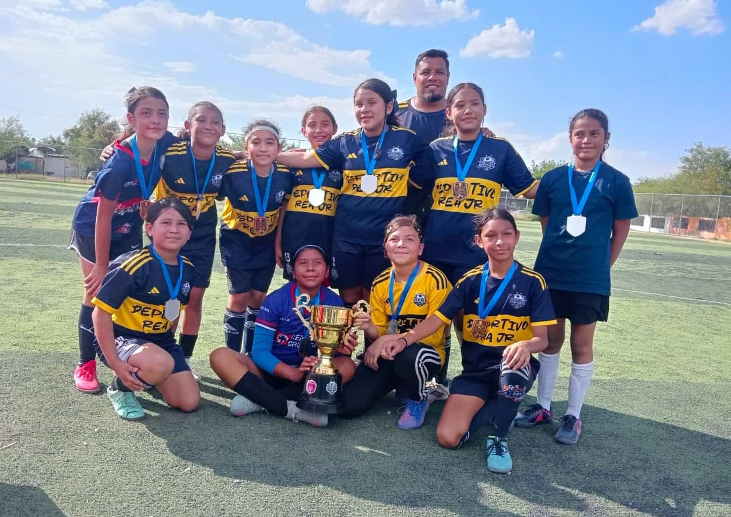 Deportivo Rea Jr. se corona campe&oacute;n de la Copa Independencia en Monclova