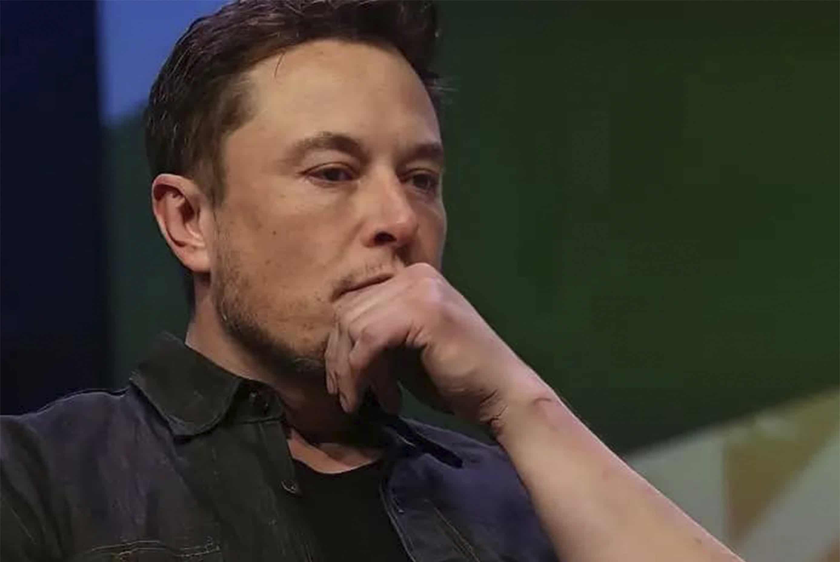 Elon Musk respalda moderar el desarrollo de inteligencia artificial