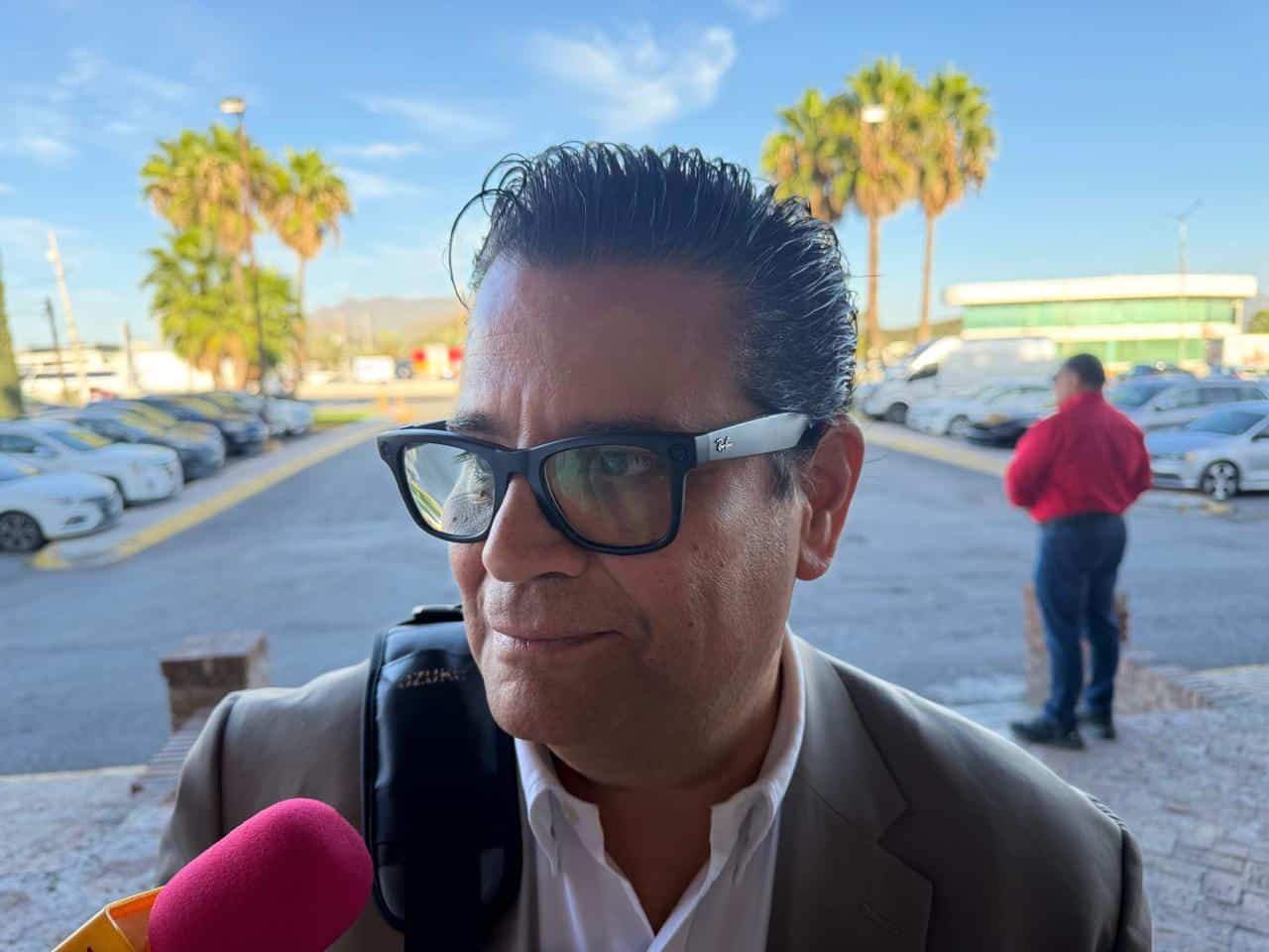 Miguel Monroy advierte sobre deficiencias educativas en Coahuila