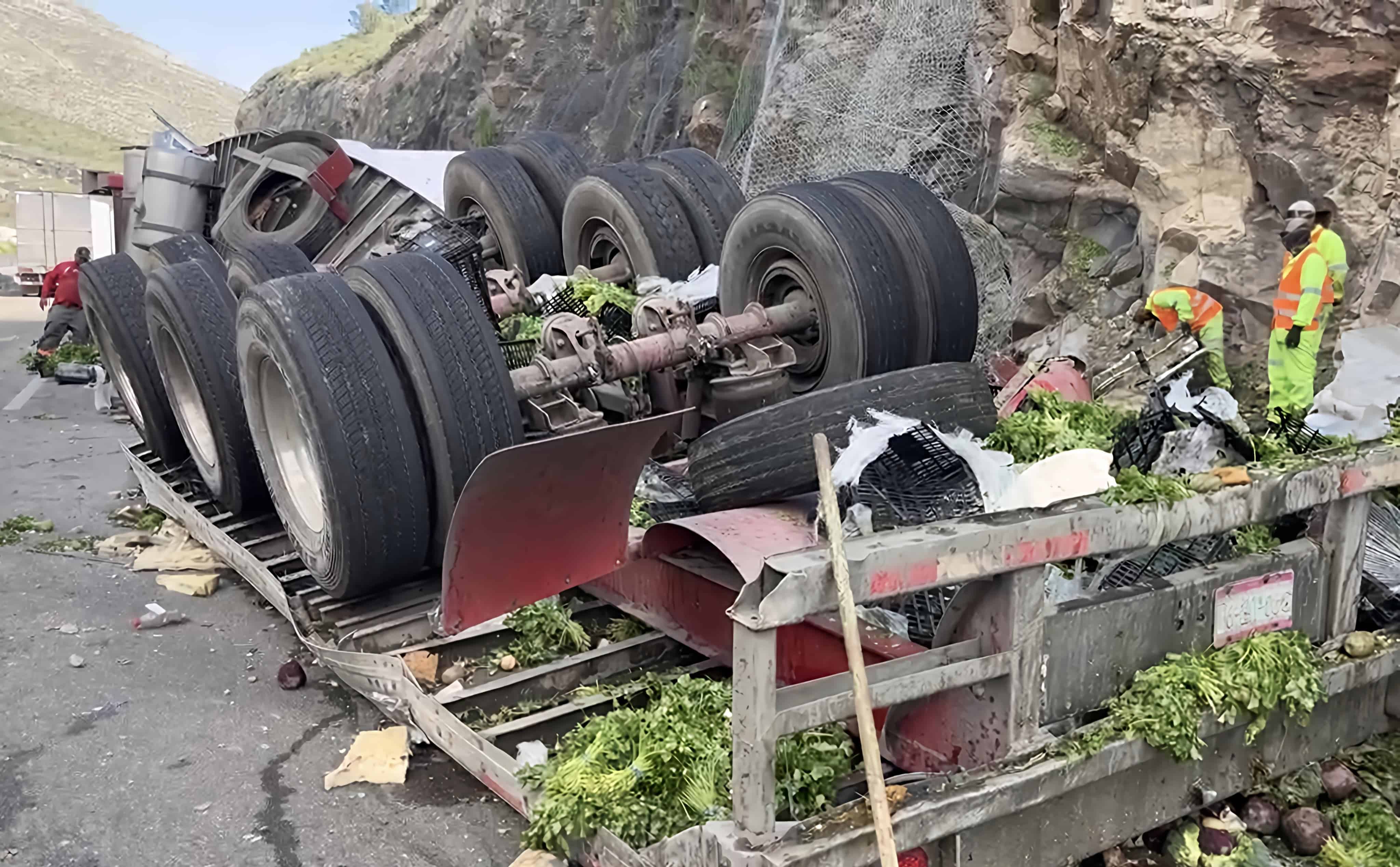 Senador Elizondo solicita atenci&oacute;n a accidentes en carretera 57