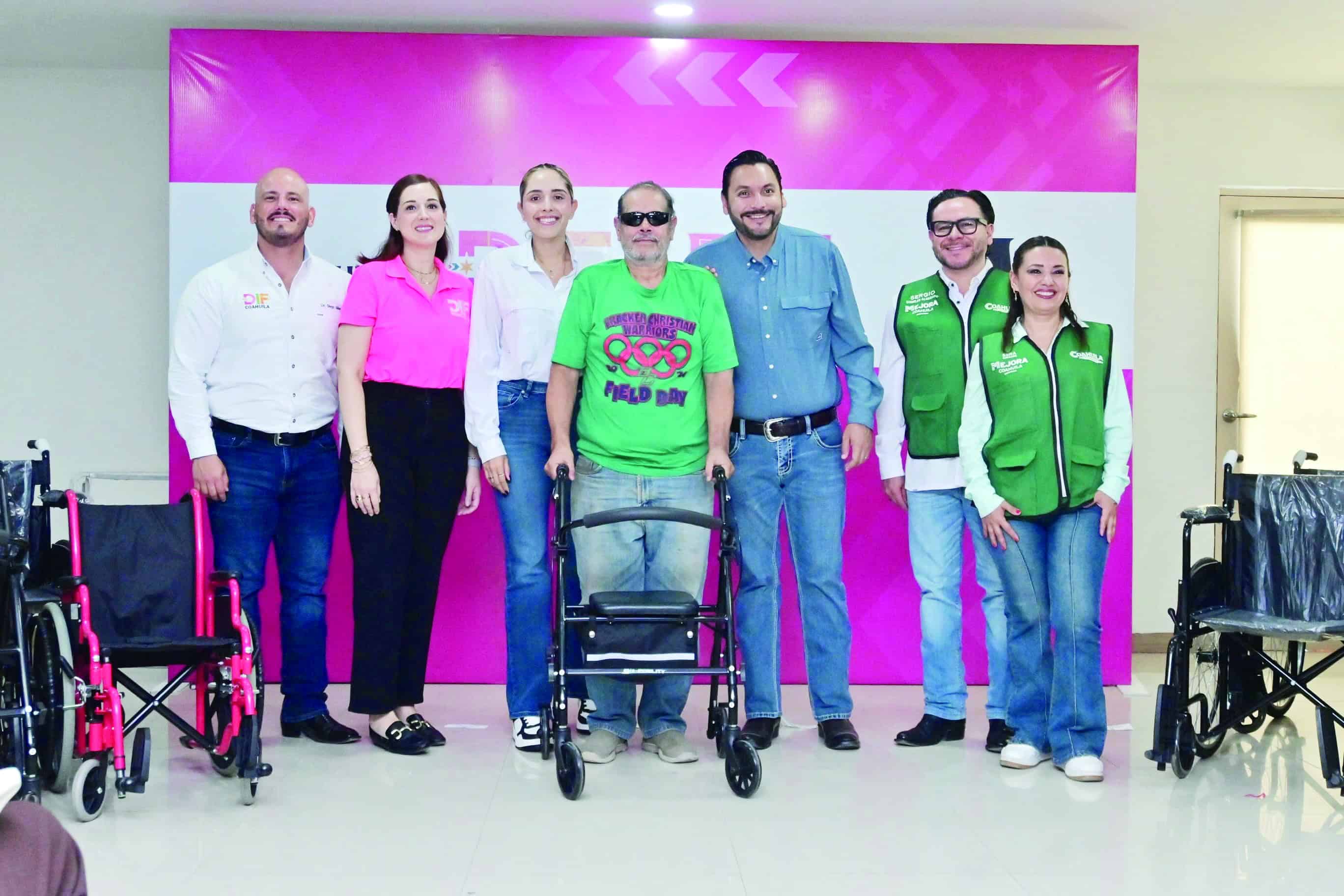 DIF Monclova entrega aparatos ortopédicos y presenta unidad UNEDIF DIF Monclova entrega aparatos ortopédicos y presenta unidad UNEDIF