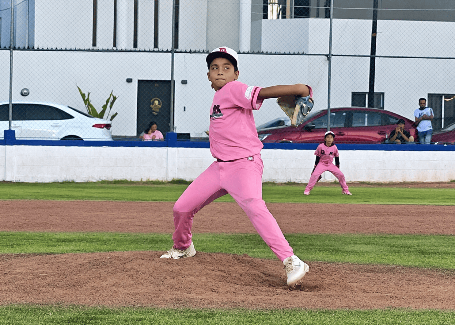 Diablos A empata la final de b&eacute;isbol: Francisco Rivera brilla