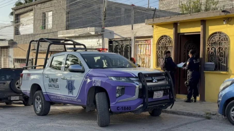 Mujer resulta atropellada en Saltillo tras discusi&oacute;n con su pareja