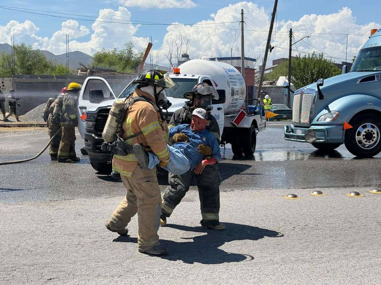 Simulacro de evacuaci&oacute;n en Monclova por fuga de gas LP