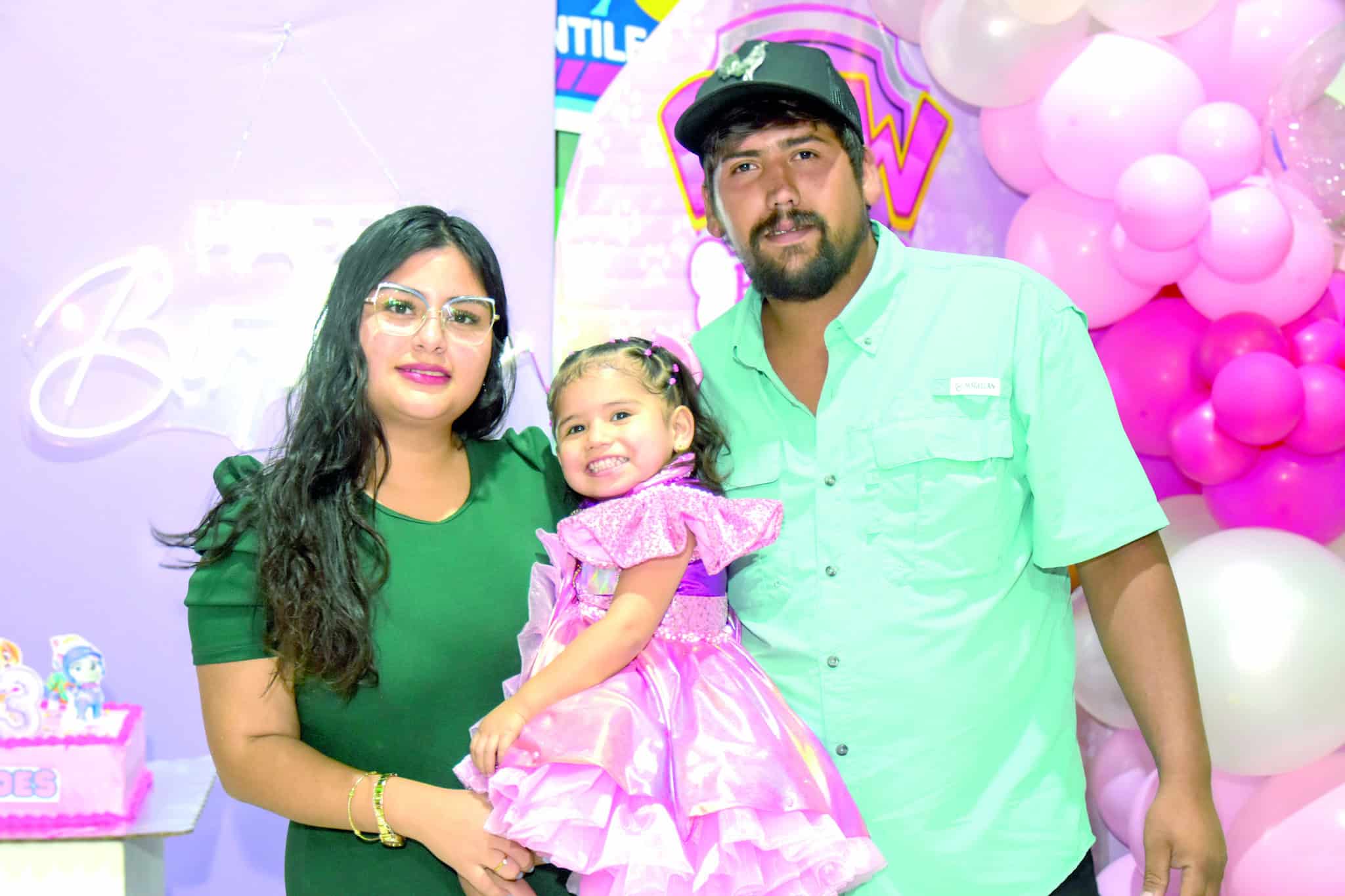 &Aacute;ngela Lizeth Gonz&aacute;lez celebra su tercer cumplea&ntilde;os