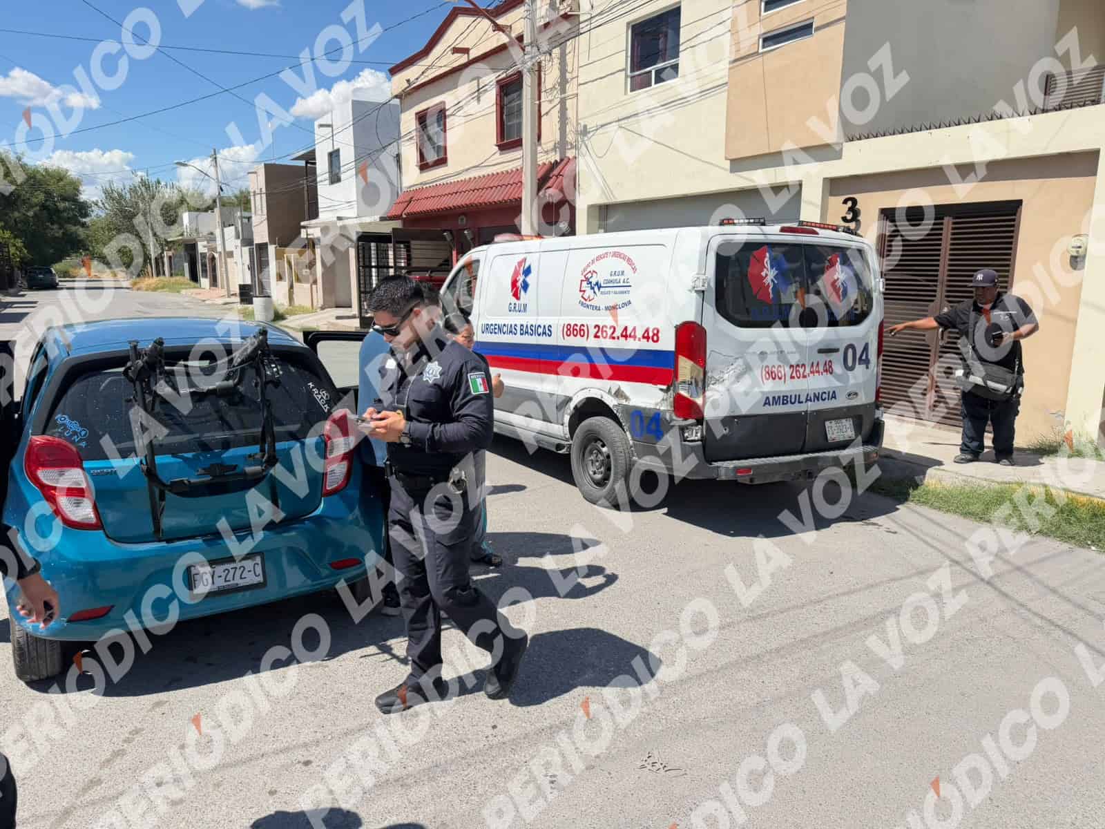 Accidente en colonia Paraíso deja daños en vehículos Accidente en colonia Paraíso deja daños en vehículos