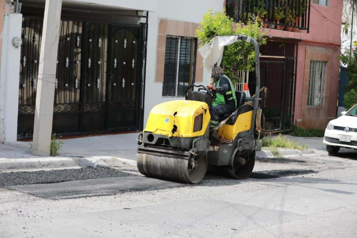 Rehabilitan vialidades en Saltillo bajo la direcci&oacute;n de Javier D&iacute;az Gonz&aacute;lez