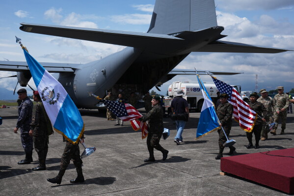 Henry Sáenz confirma compra de armas en Guatemala para combatir narcotráfico