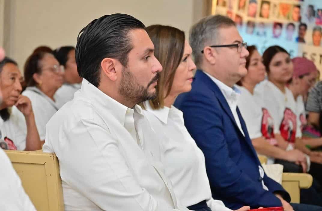 Carlos Villarreal respalda a madres buscadoras en Monclova