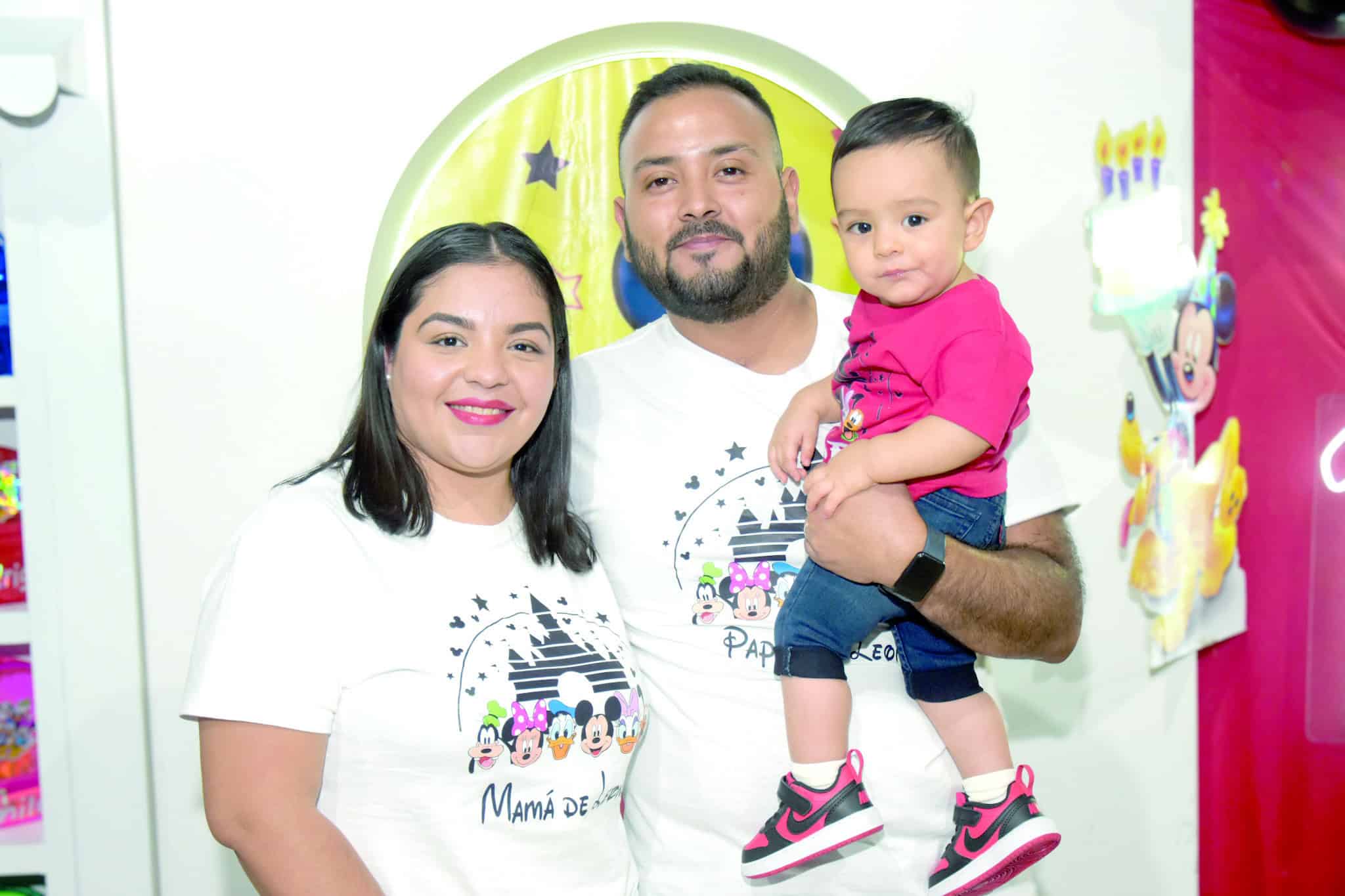 Leonel Mu&ntilde;oz Rodr&iacute;guez celebra su primer a&ntilde;o y bautismo