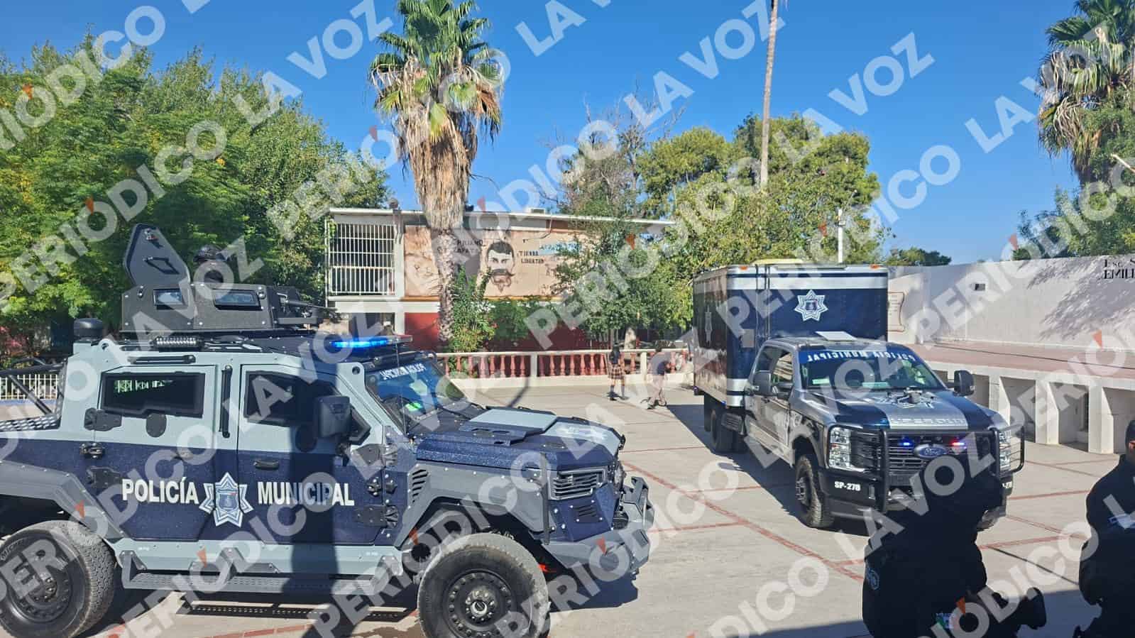 Gabriel Santos refuerza vigilancia en secundaria de Monclova