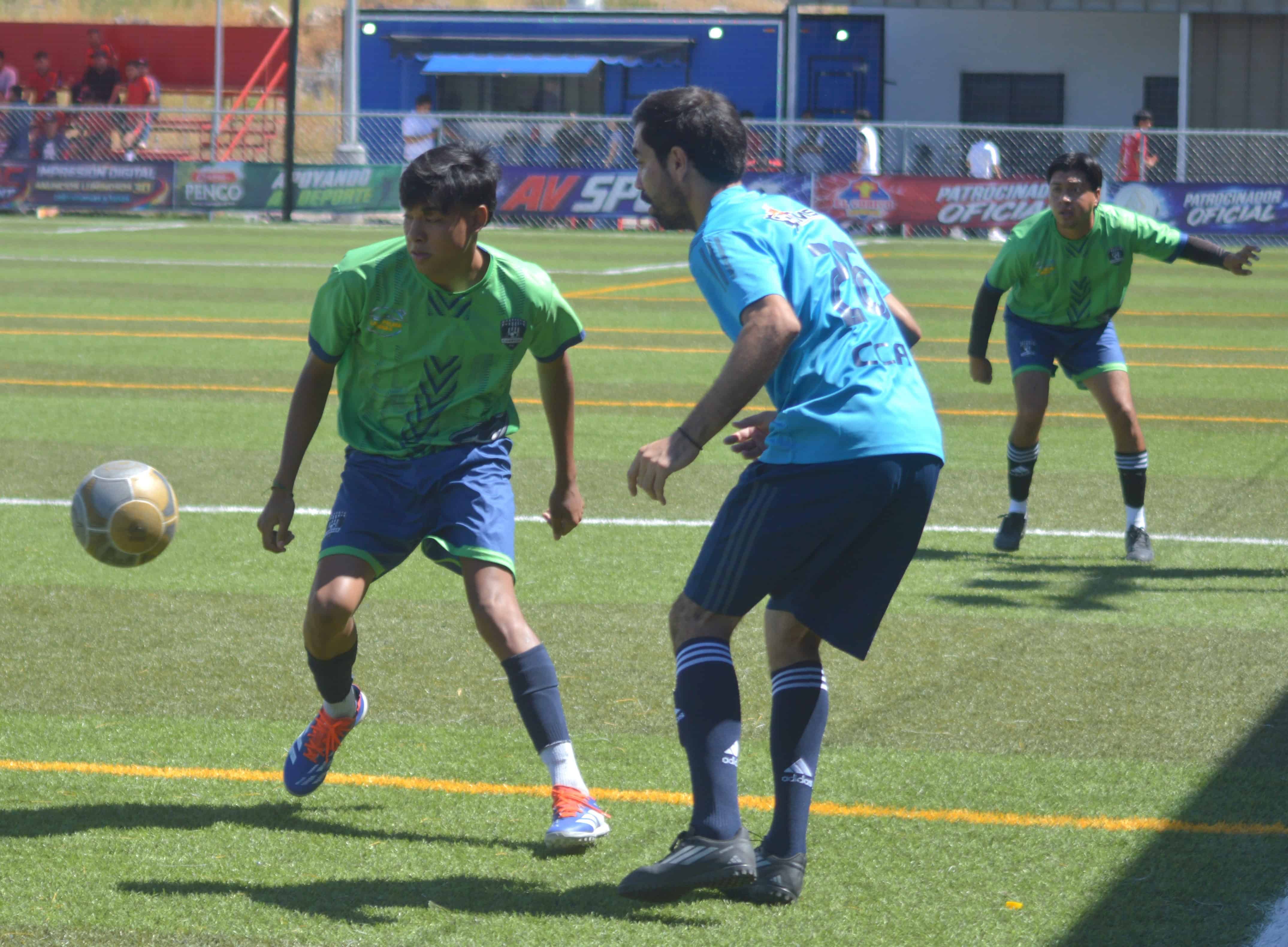 Colonia Obrera golea 10-0 a Cuervos y avanza a la final