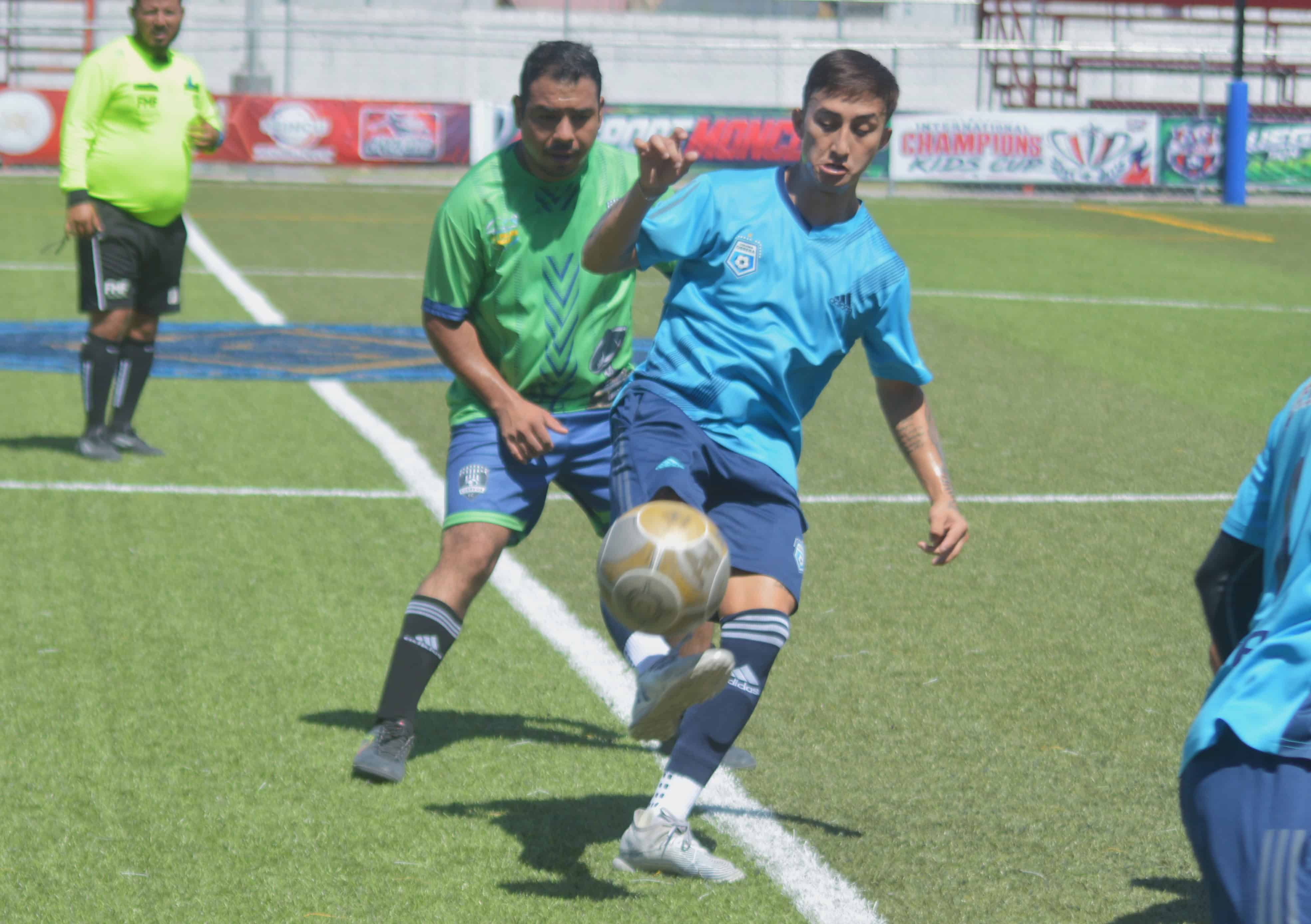 Colonia Obrera golea 10-0 a Cuervos y avanza a la final