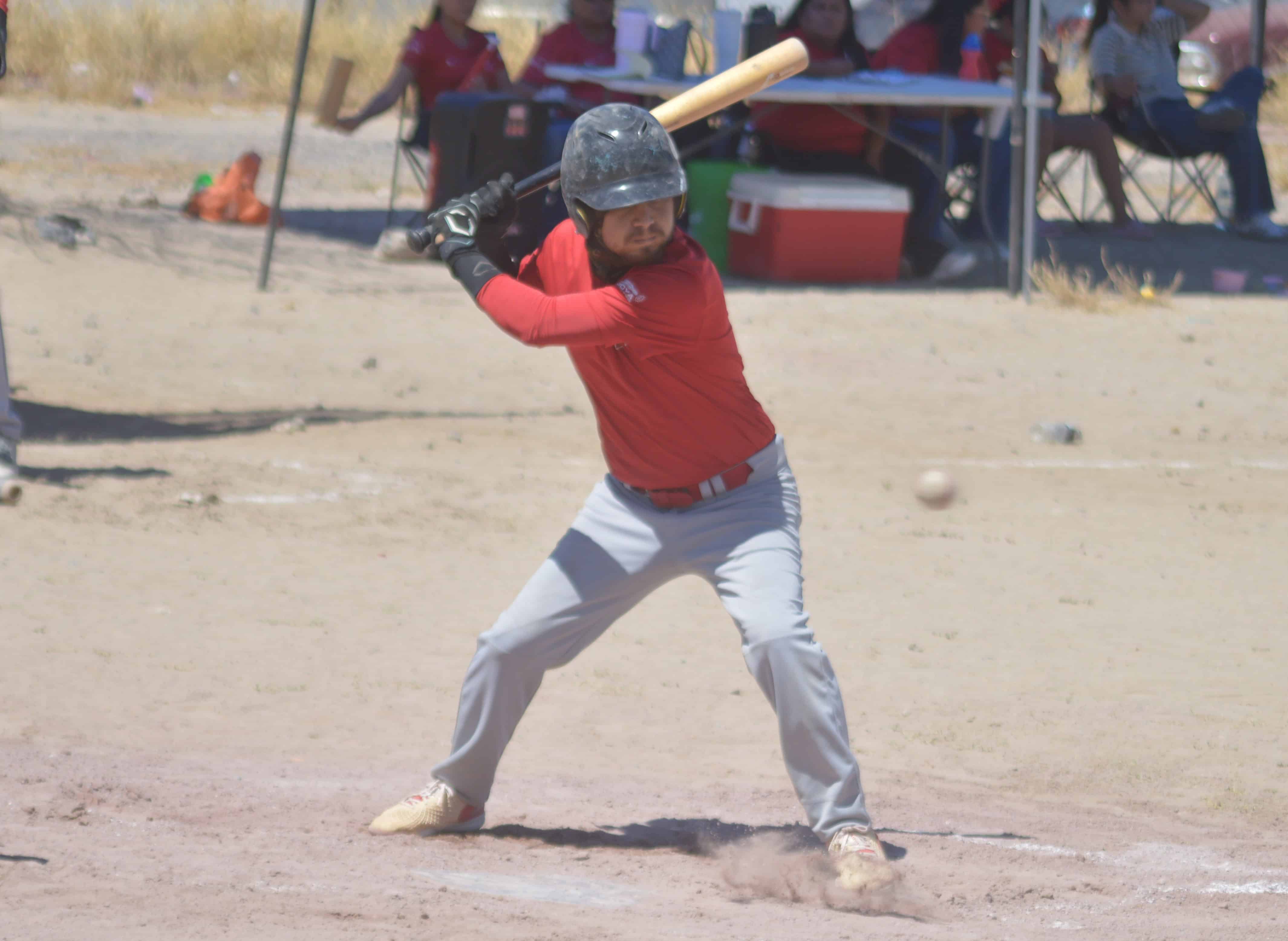 Liga de B&eacute;isbol Prendamos: &Aacute;ngeles completa limpia sobre Cachorros