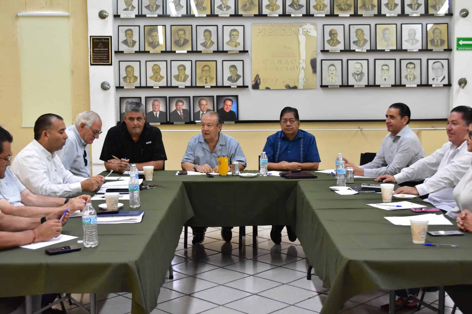 Oscar Mario Medina advierte sobre la subasta de AHMSA en Monclova