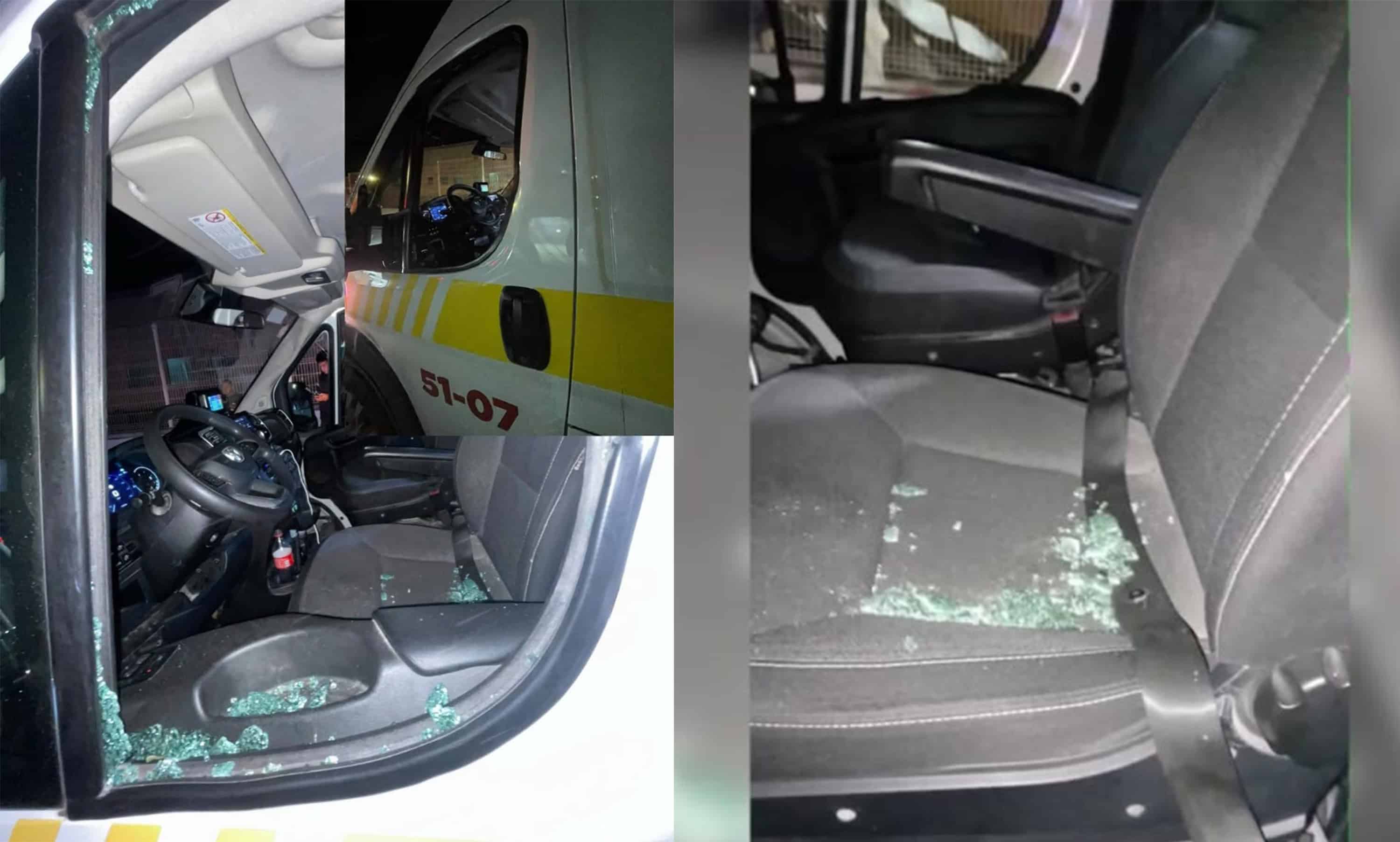Detienen a hombre acusado de apedrear una ambulancia y romper un cristal Detienen a hombre acusado de apedrear una ambulancia y romper un cristal