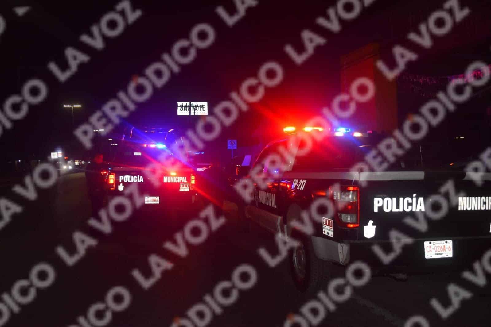 Taxista reporta persecuci&oacute;n armada; autoridades no logran localizarlo