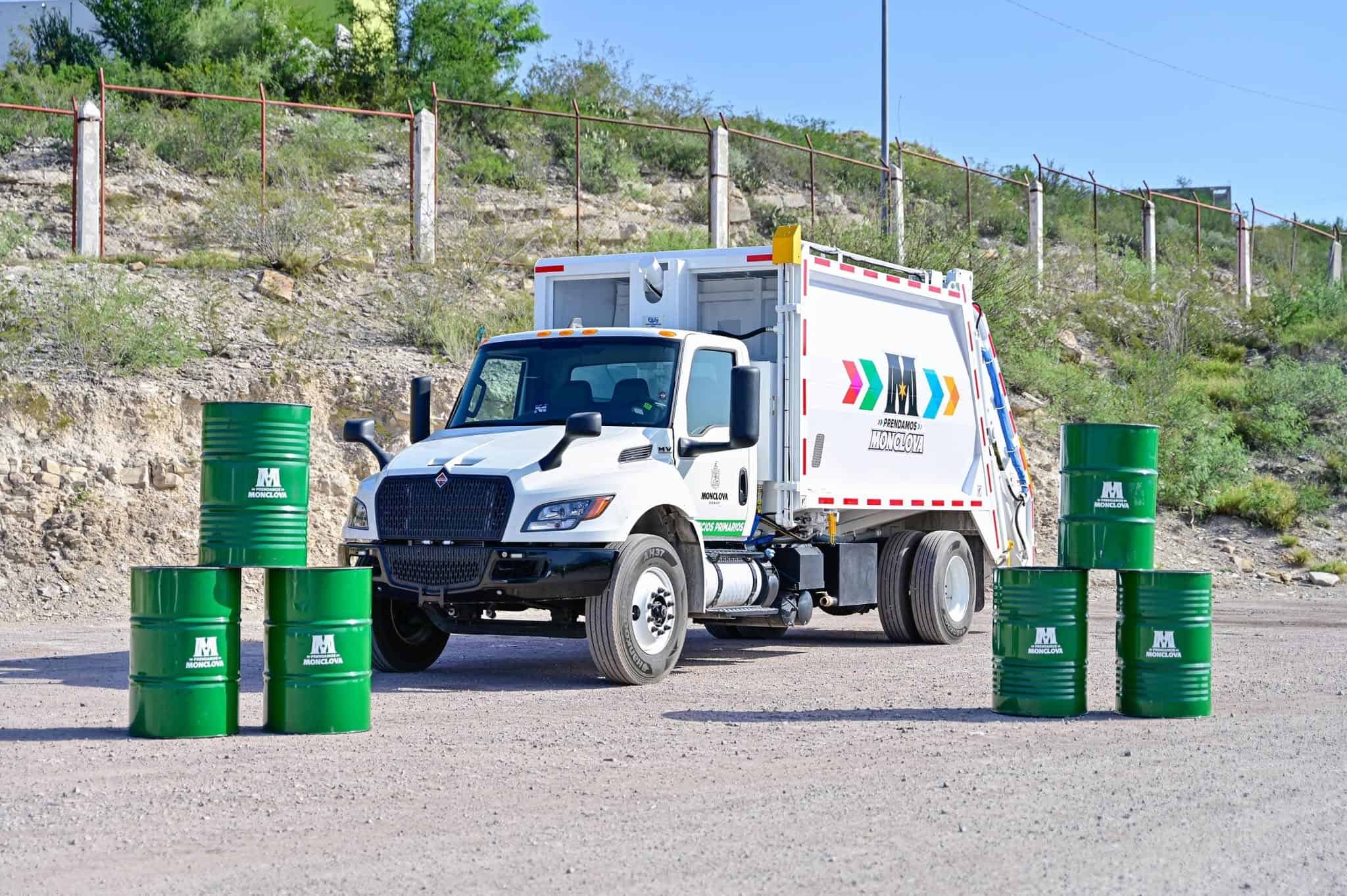 Monclova refuerza su recolección de basura con nuevos camiones Monclova refuerza su recolección de basura con nuevos camiones