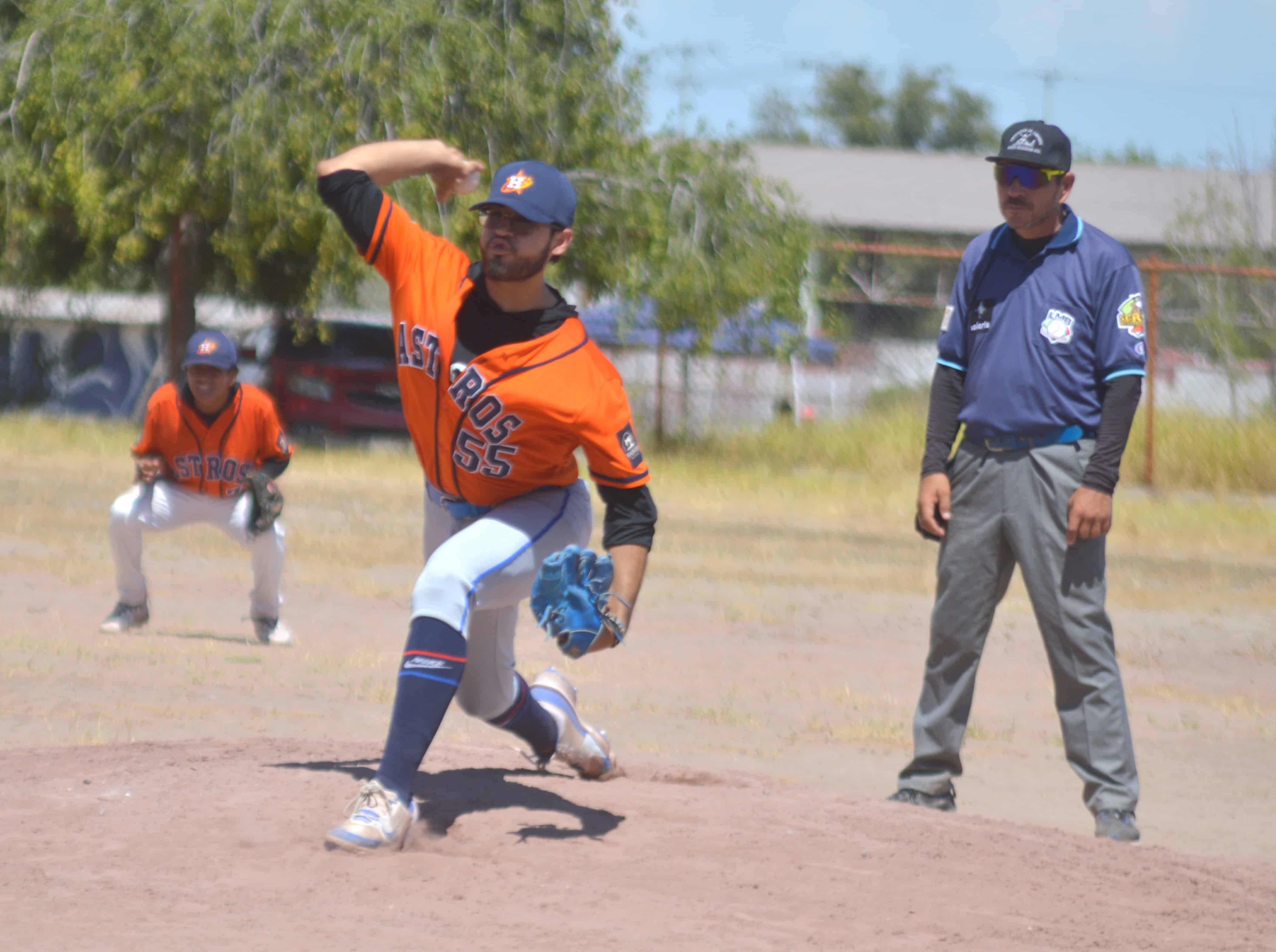Dividen triunfos Astros y Yankees en la Liga de B&eacute;isbol de Monclova