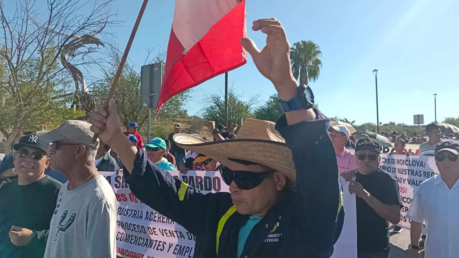 Mario Garza exige soluciones para trabajadores de AHMSA en Monclova