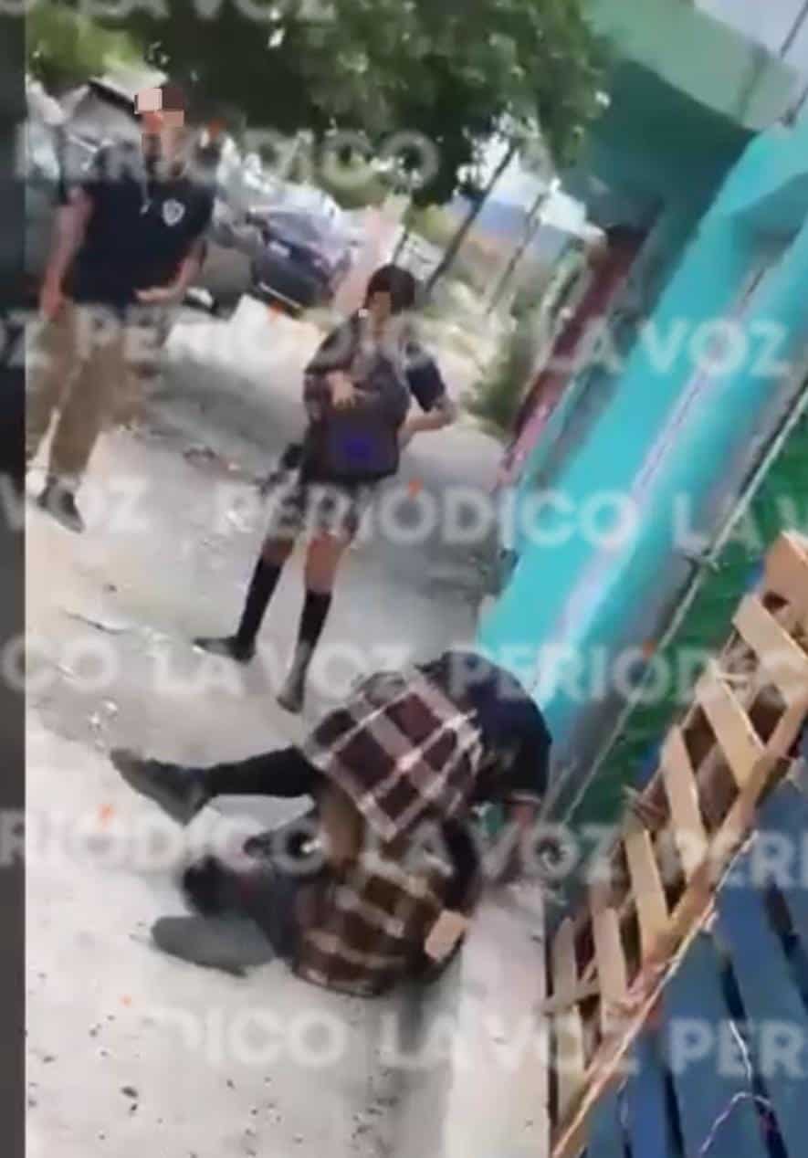 Pelea entre estudiantes da peculiar bienvenida a nueva directora de la 2