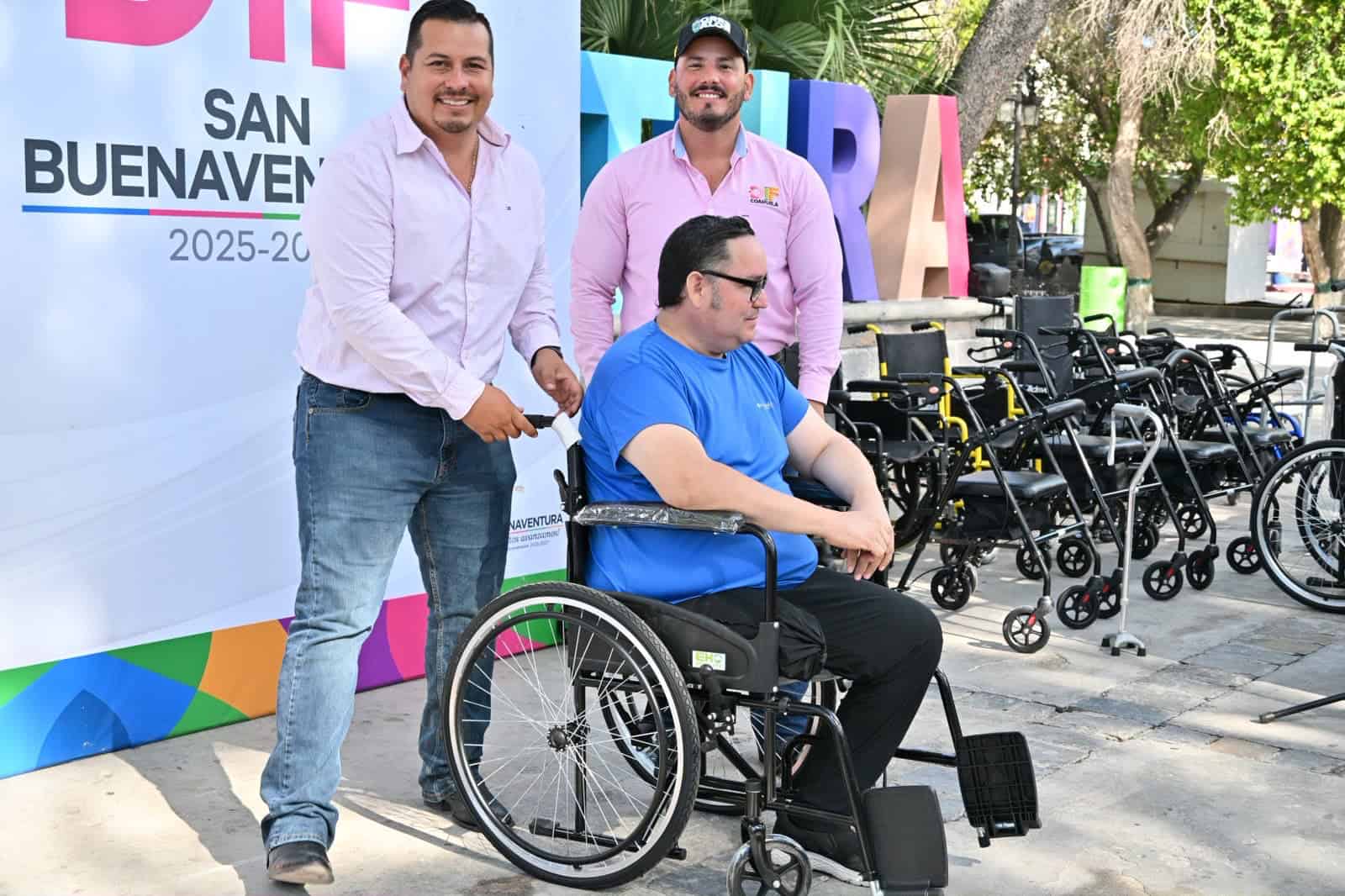 DIF Coahuila entrega unidad UNEDIF a San Buenaventura: Apoyos para personas con discapacidad
