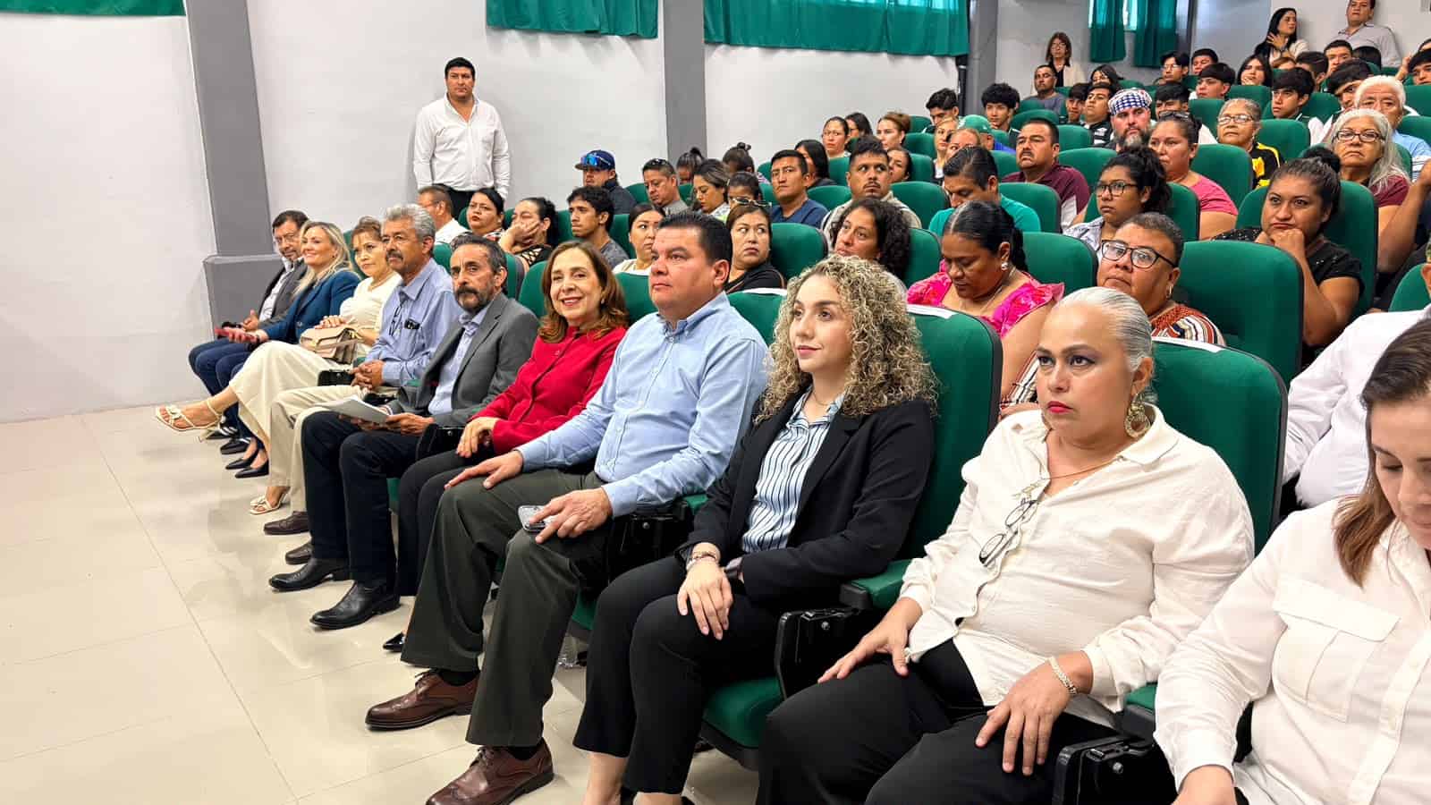Informe de Glenda Su&aacute;rez resalta avances en Conalep Frontera