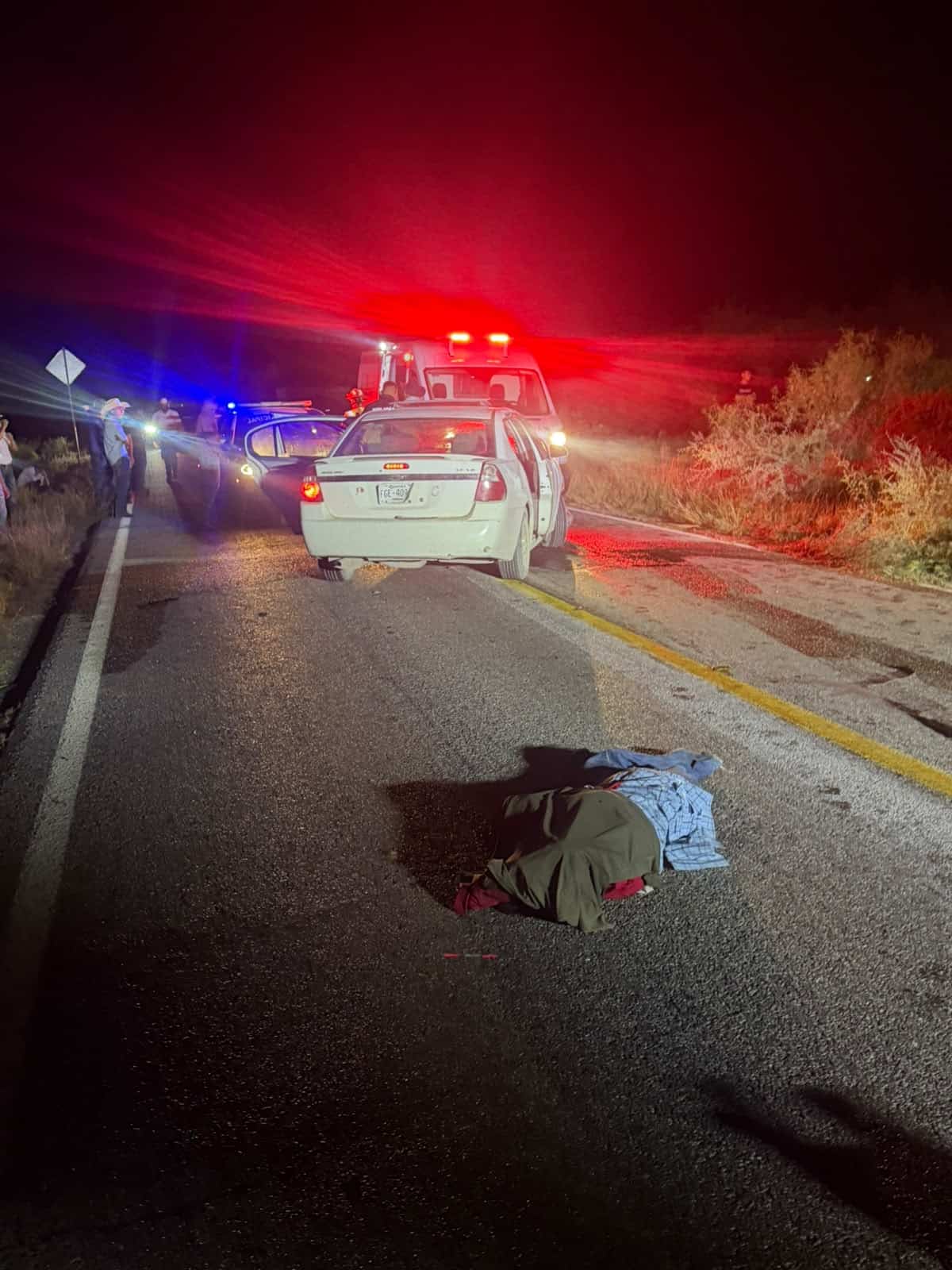 Conductor ebrio causa accidente mortal en carretera antigua a Monclova
