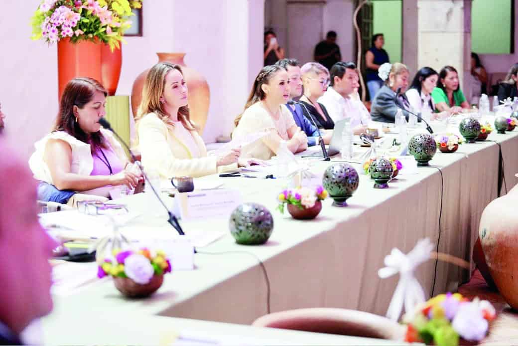 Presenta Luly a Espacios DIF