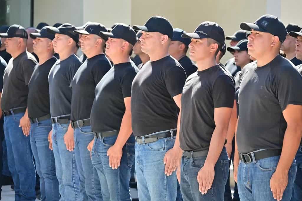 Monclova fortalece su seguridad con 100 nuevos cadetes en la Academia de Polic&iacute;a